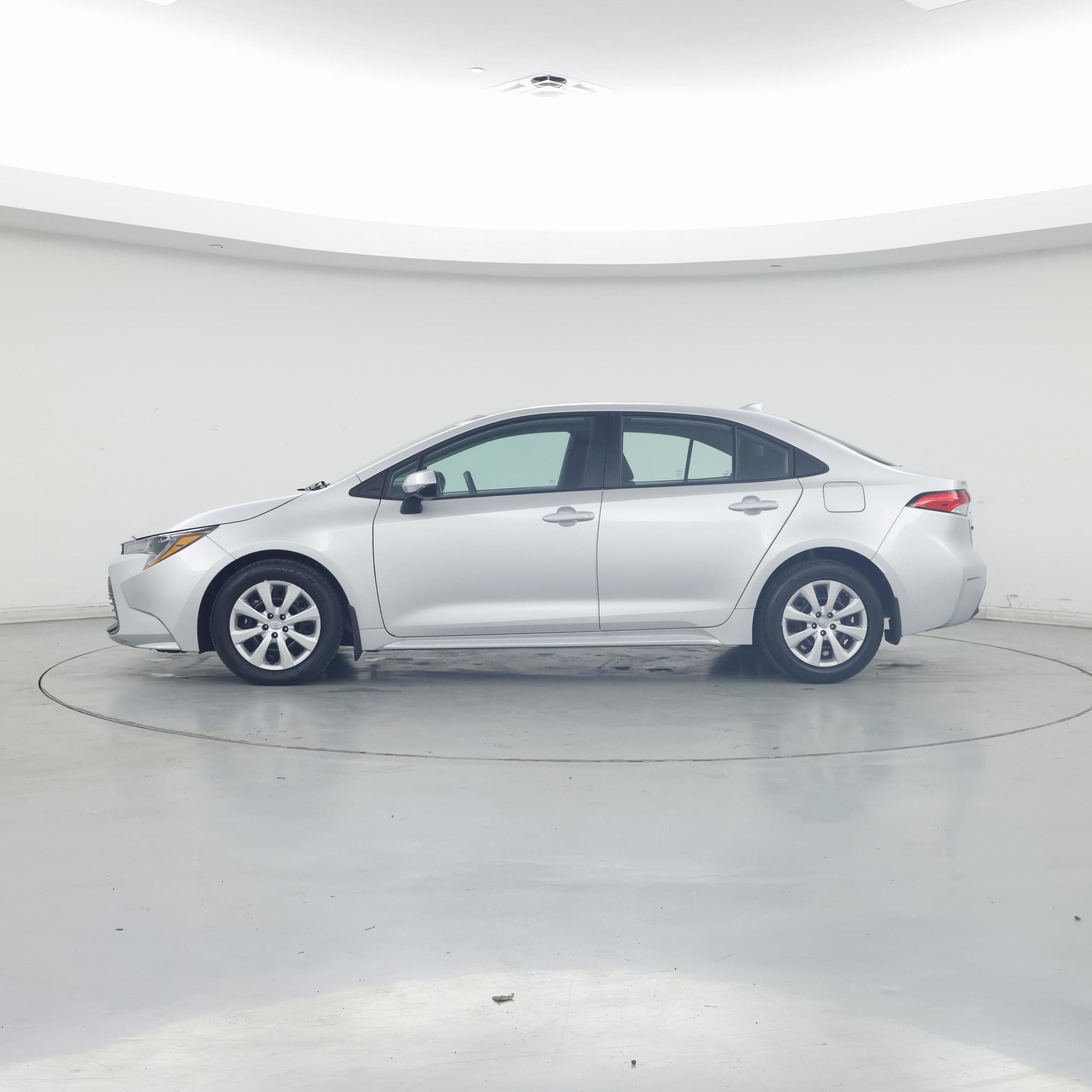 Thumbnail: 2025 Toyota Corolla - 3