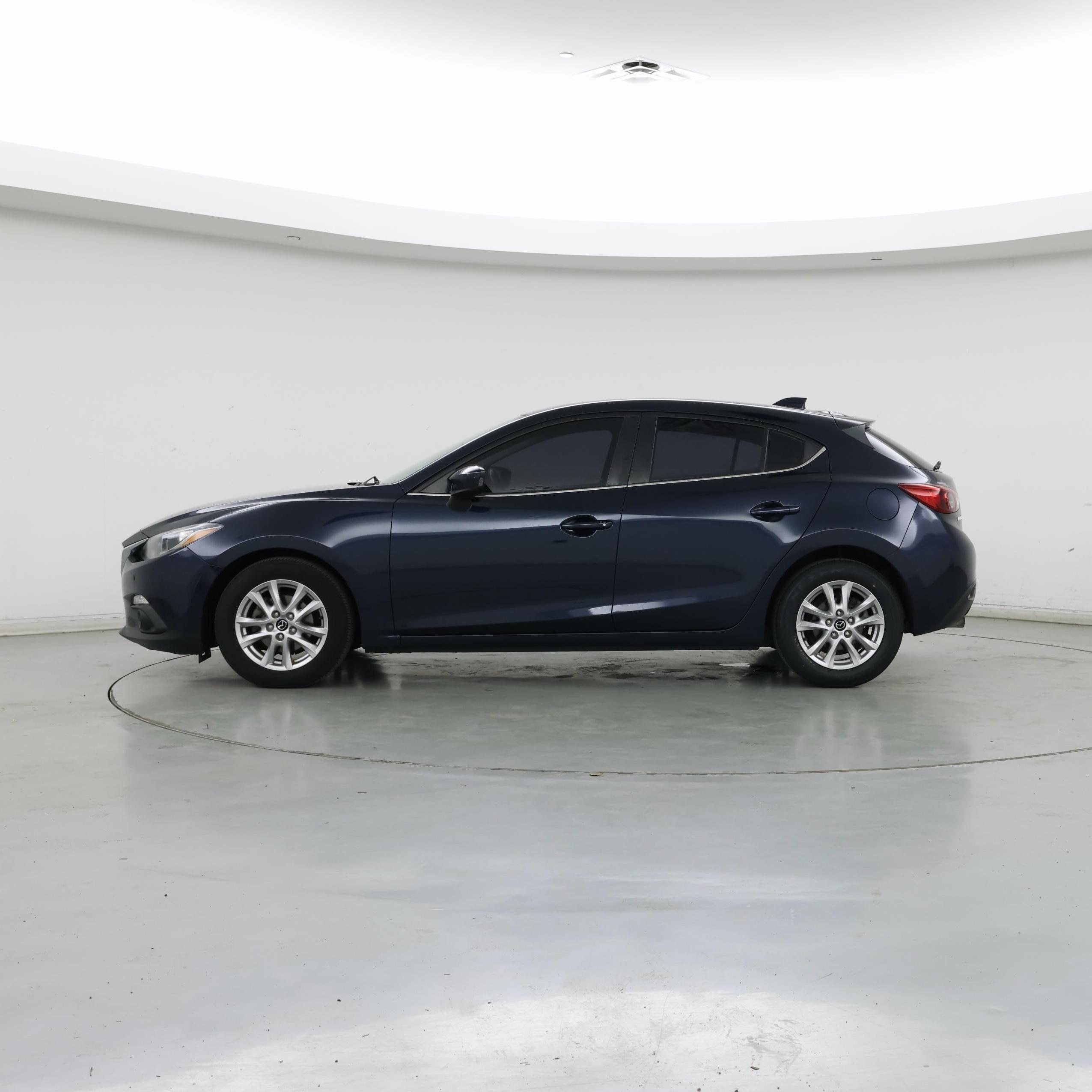 Thumbnail: 2015 Mazda Mazda3 - 3