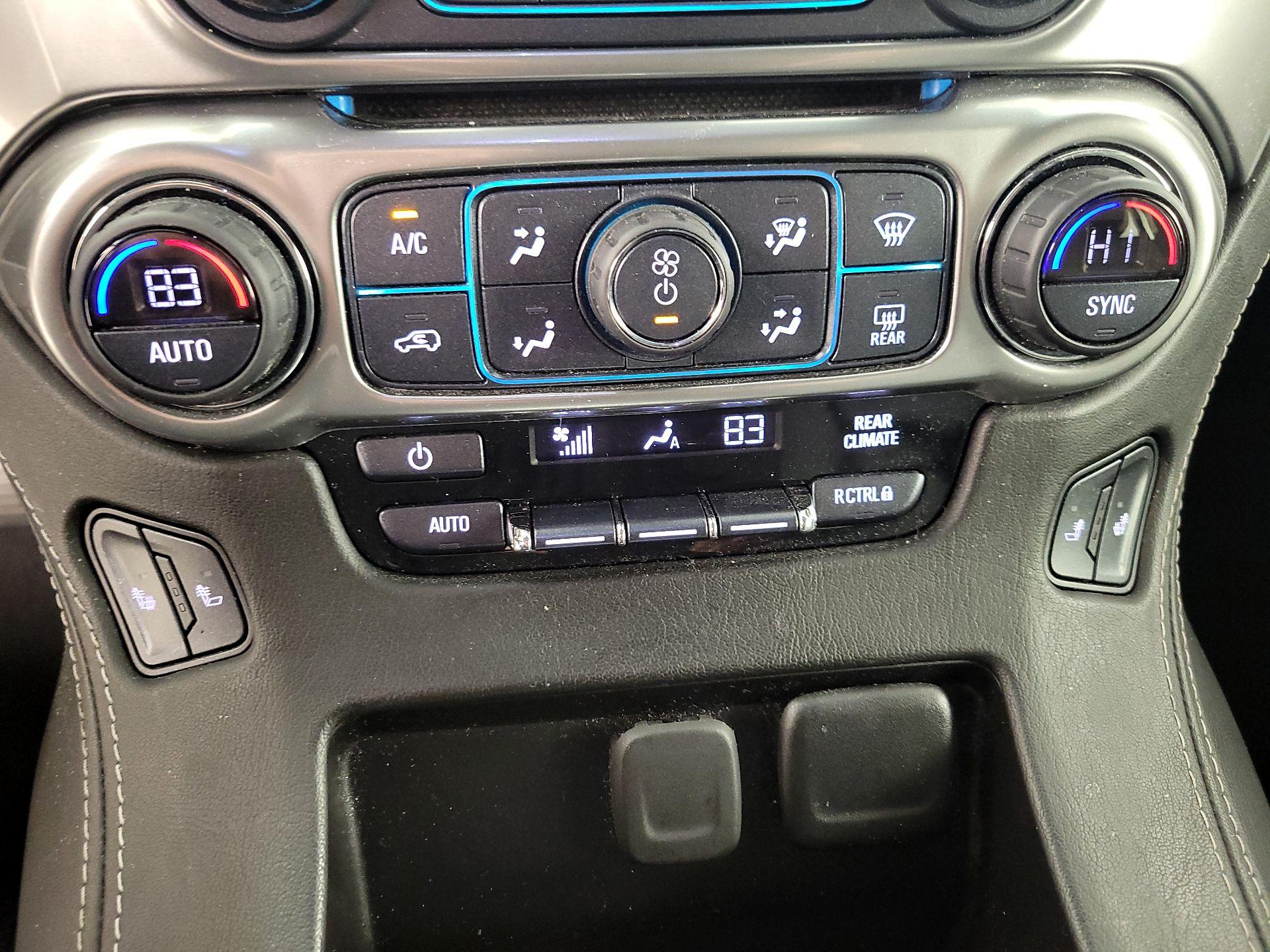 Thumbnail: 2018 Chevrolet Tahoe - 17