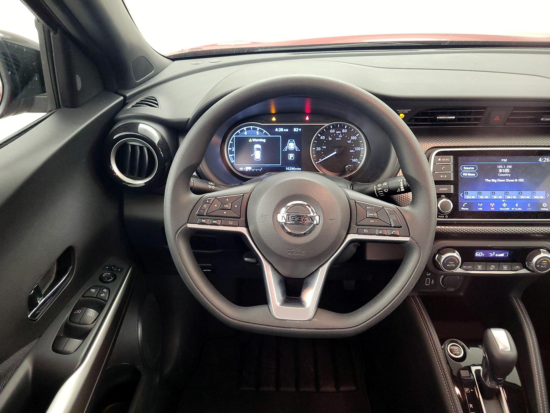 Thumbnail: 2020 Nissan Kicks - 10