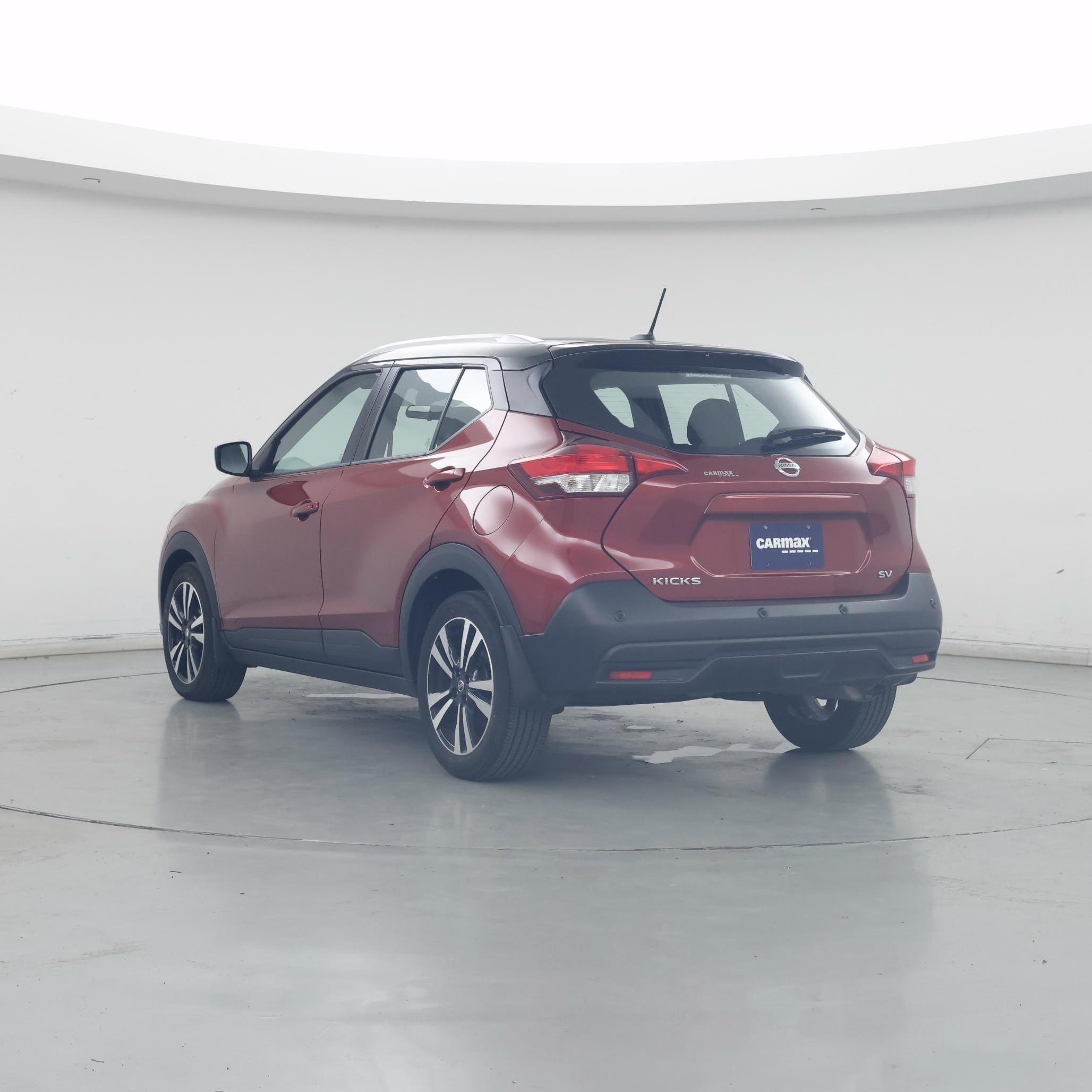 Thumbnail: 2020 Nissan Kicks - 2