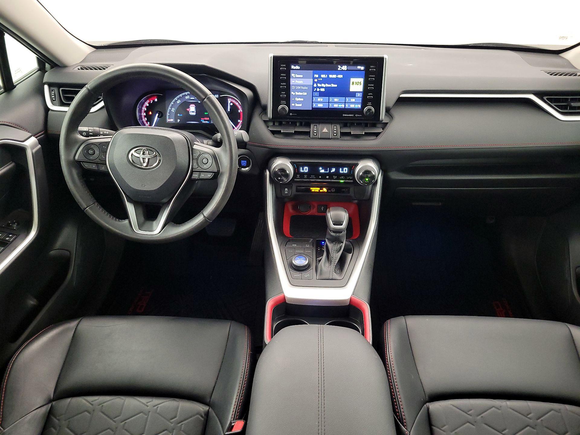 Thumbnail: 2020 Toyota RAV4 - 9