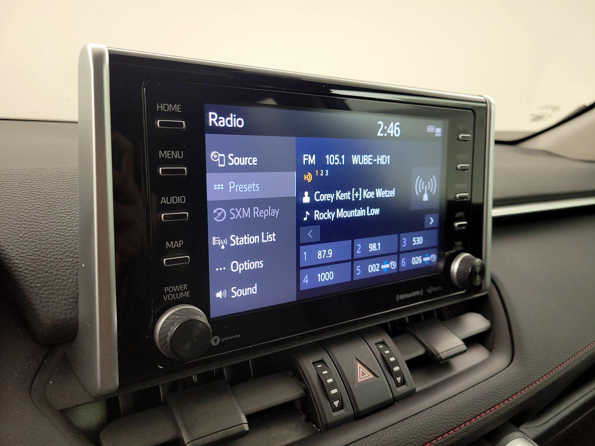 Thumbnail: 2020 Toyota RAV4 - 15