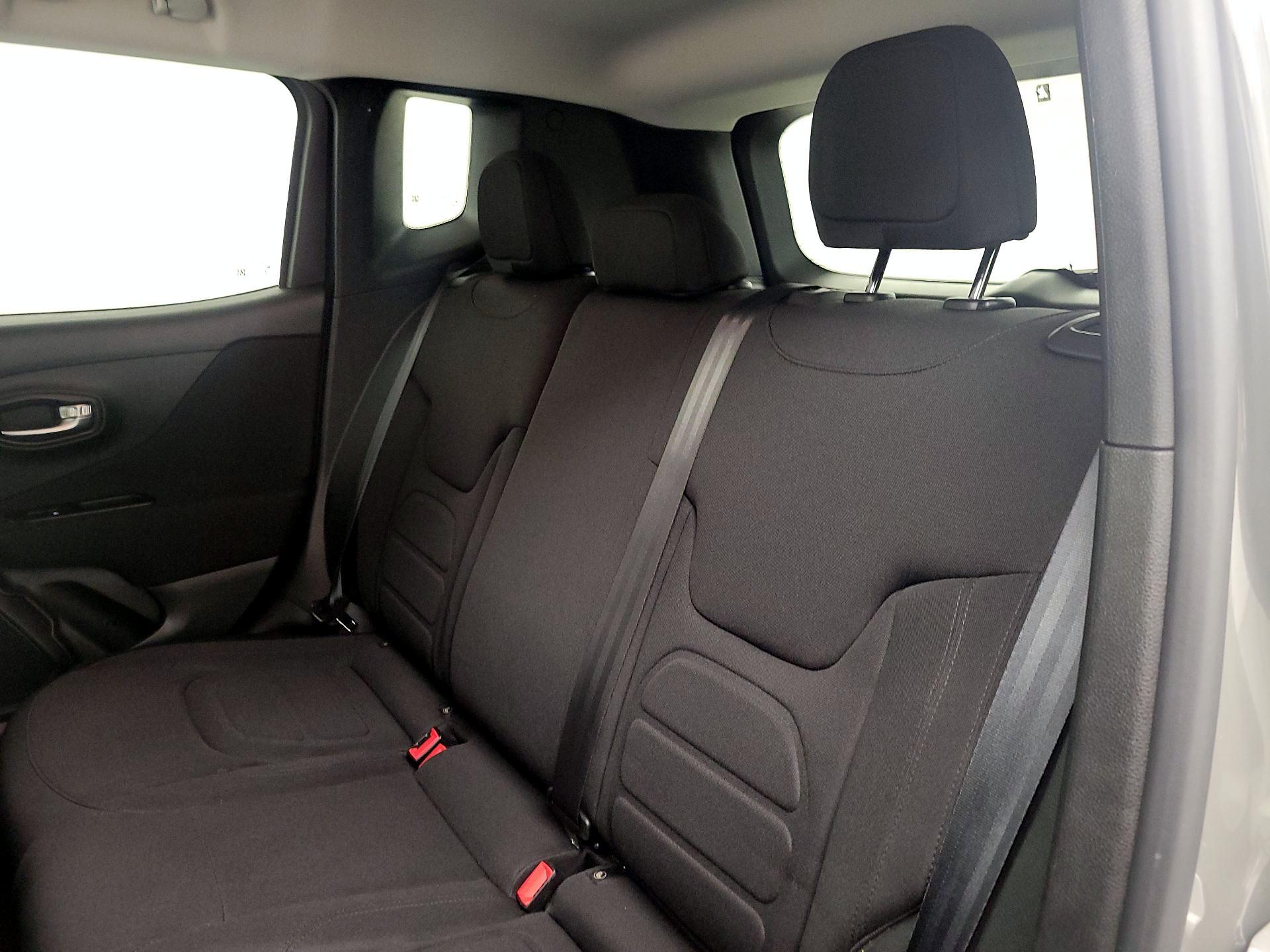 Thumbnail: 2021 Jeep Renegade - 19