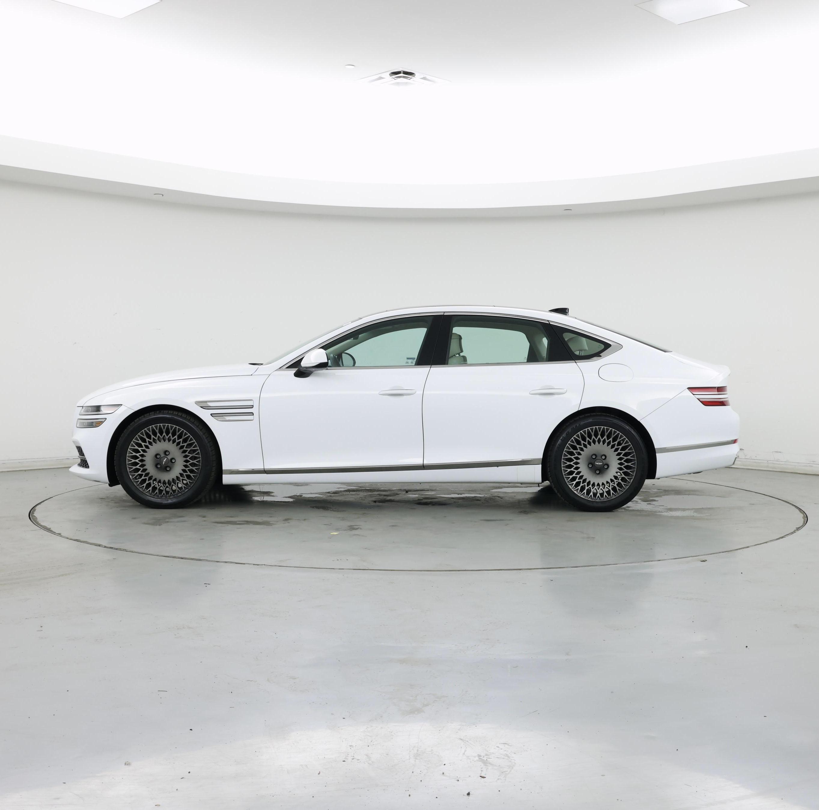 Thumbnail: 2022 Genesis G80 - 3