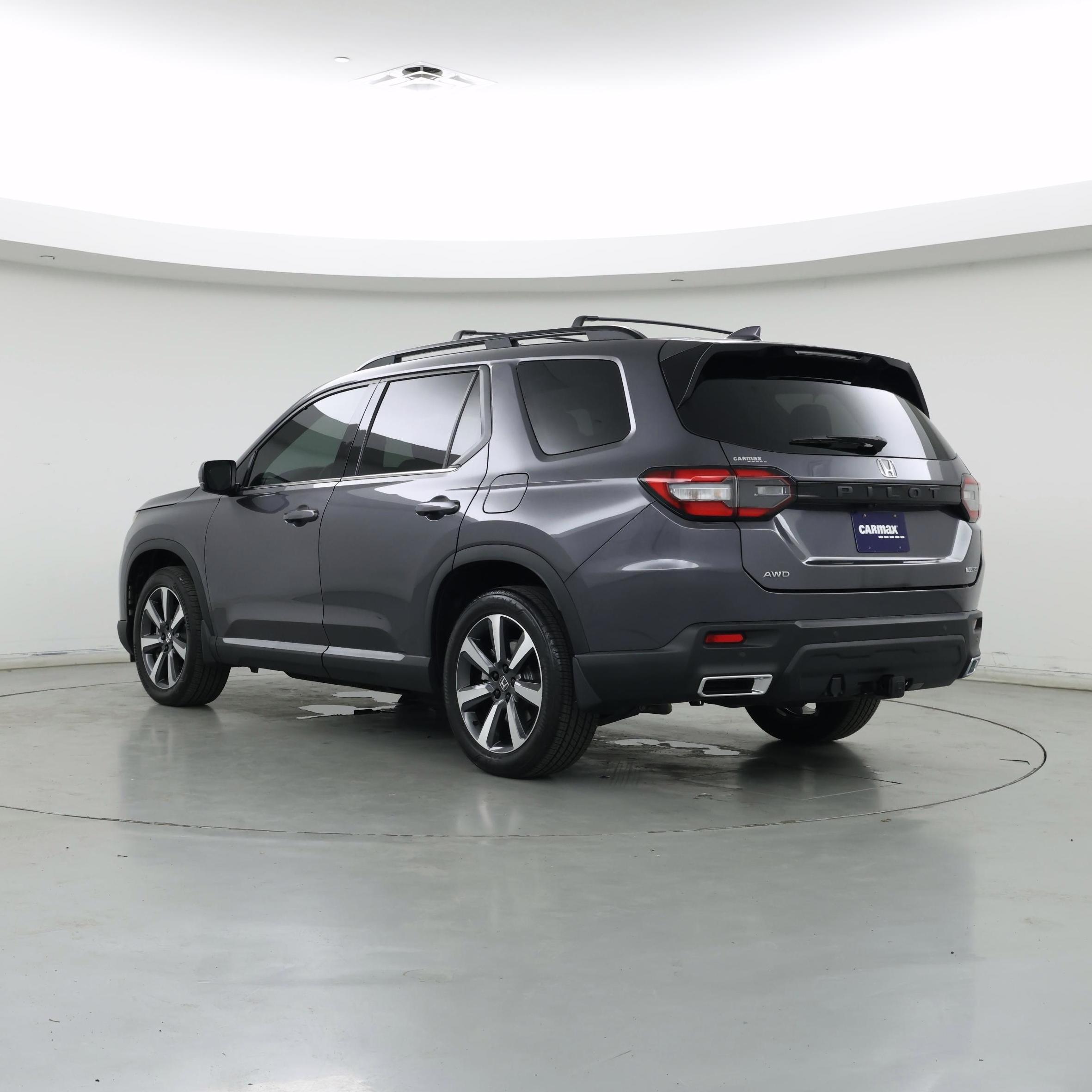 Thumbnail: 2023 Honda Pilot - 2