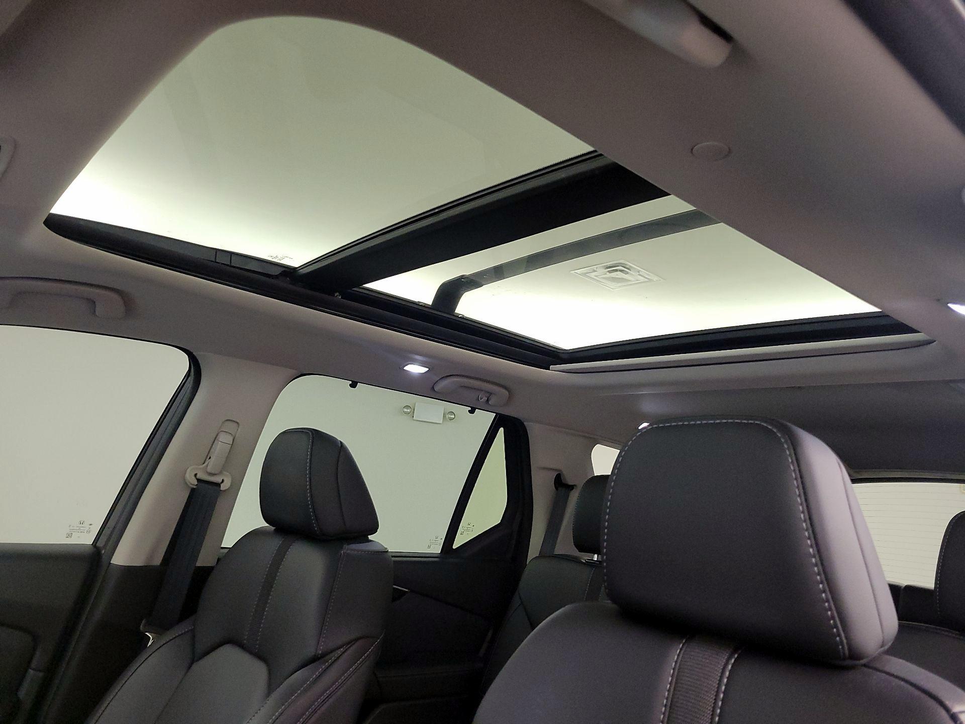 Thumbnail: 2023 Honda Pilot - 20