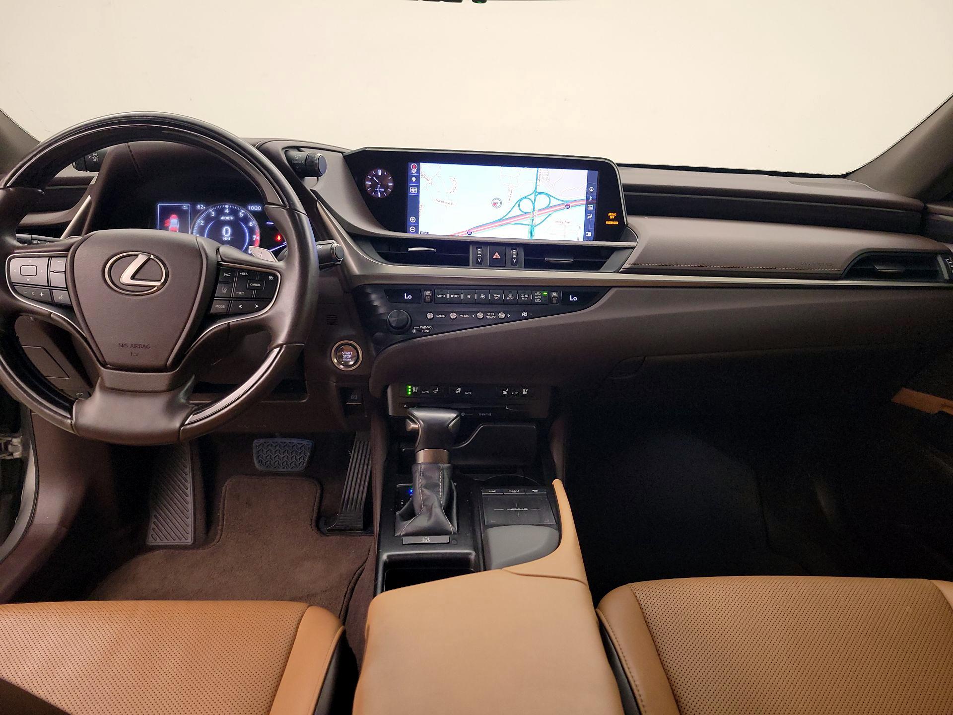 Thumbnail: 2019 Lexus ES - 9