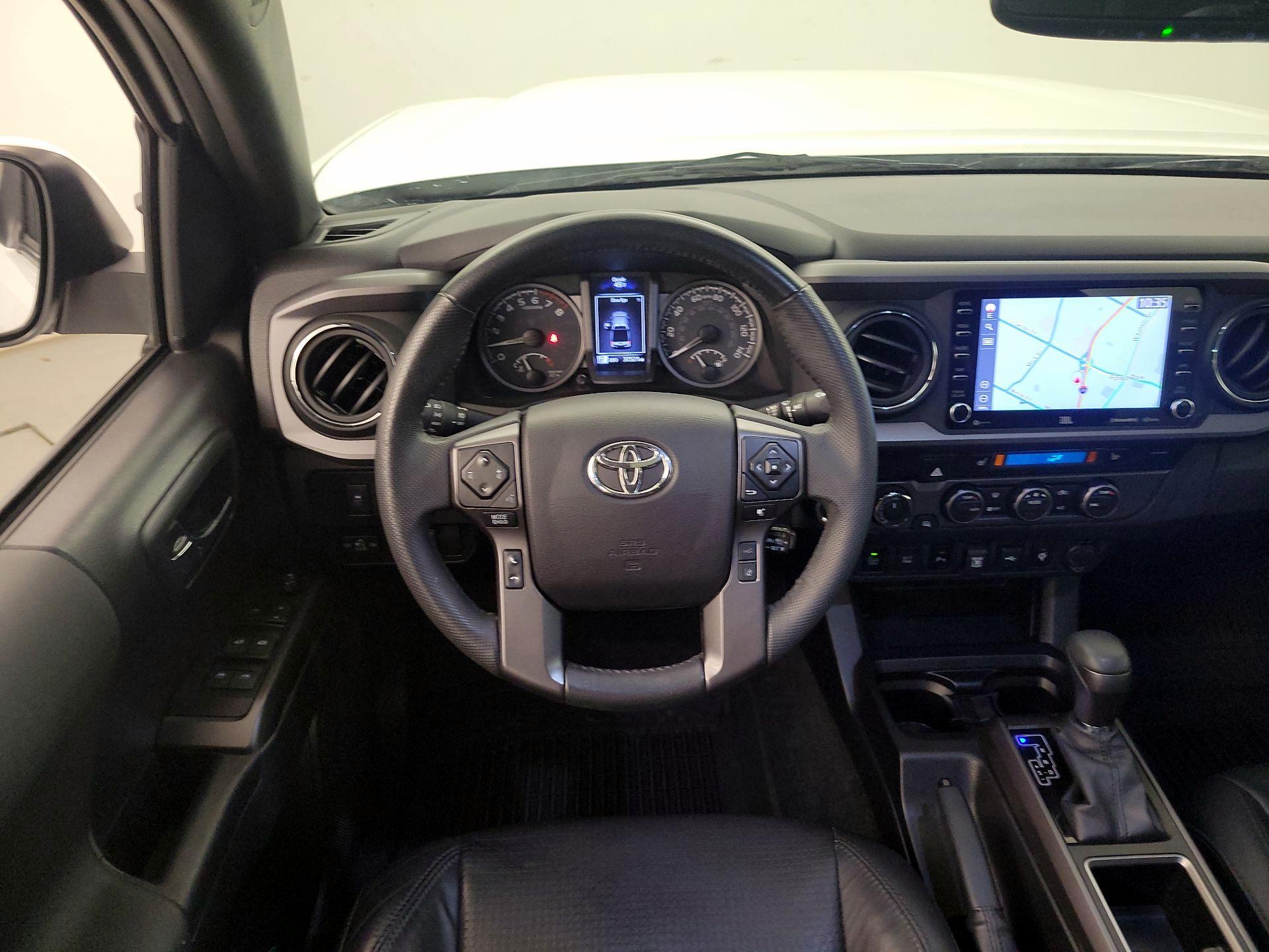 Thumbnail: 2022 Toyota Tacoma - 10