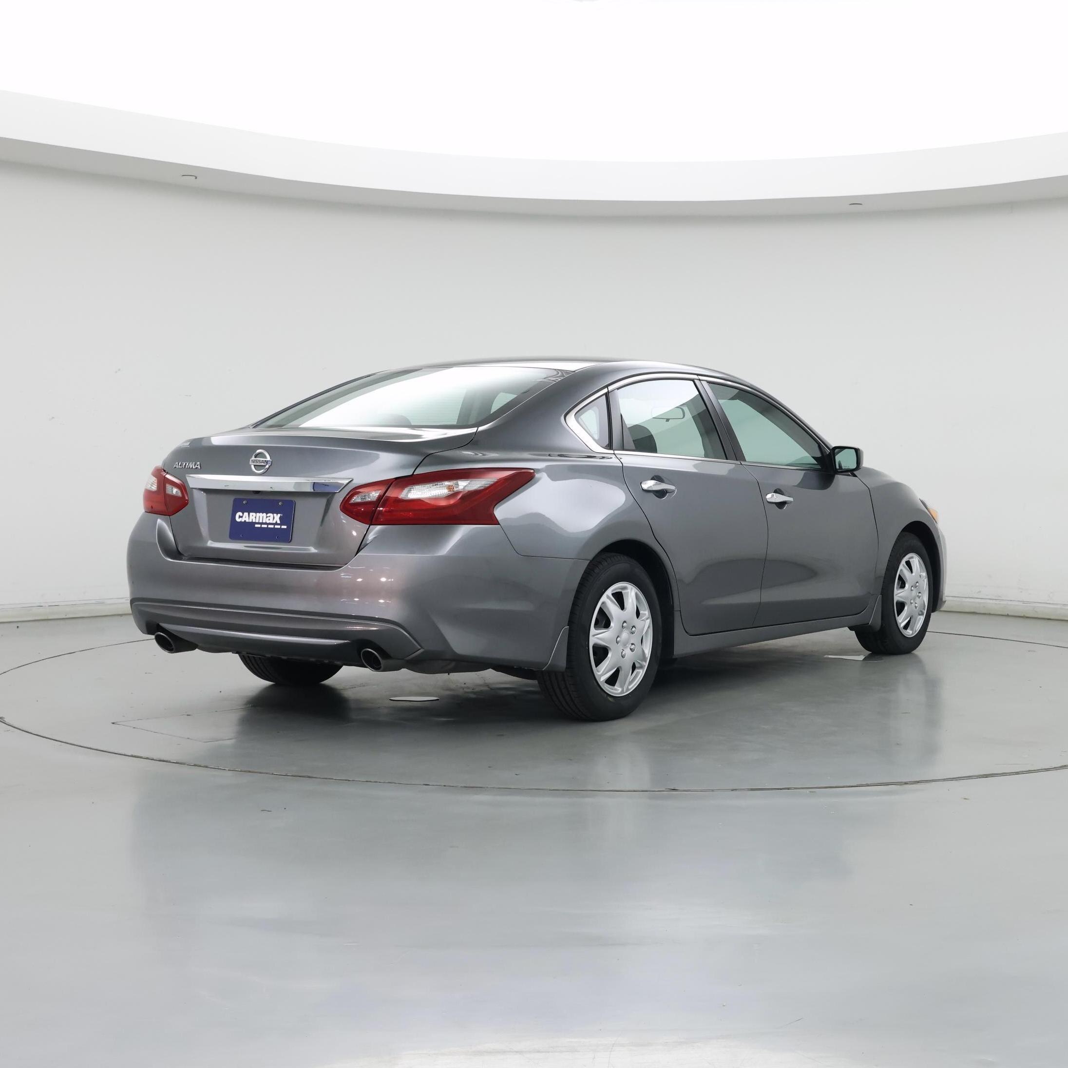 Thumbnail: 2018 Nissan Altima - 8