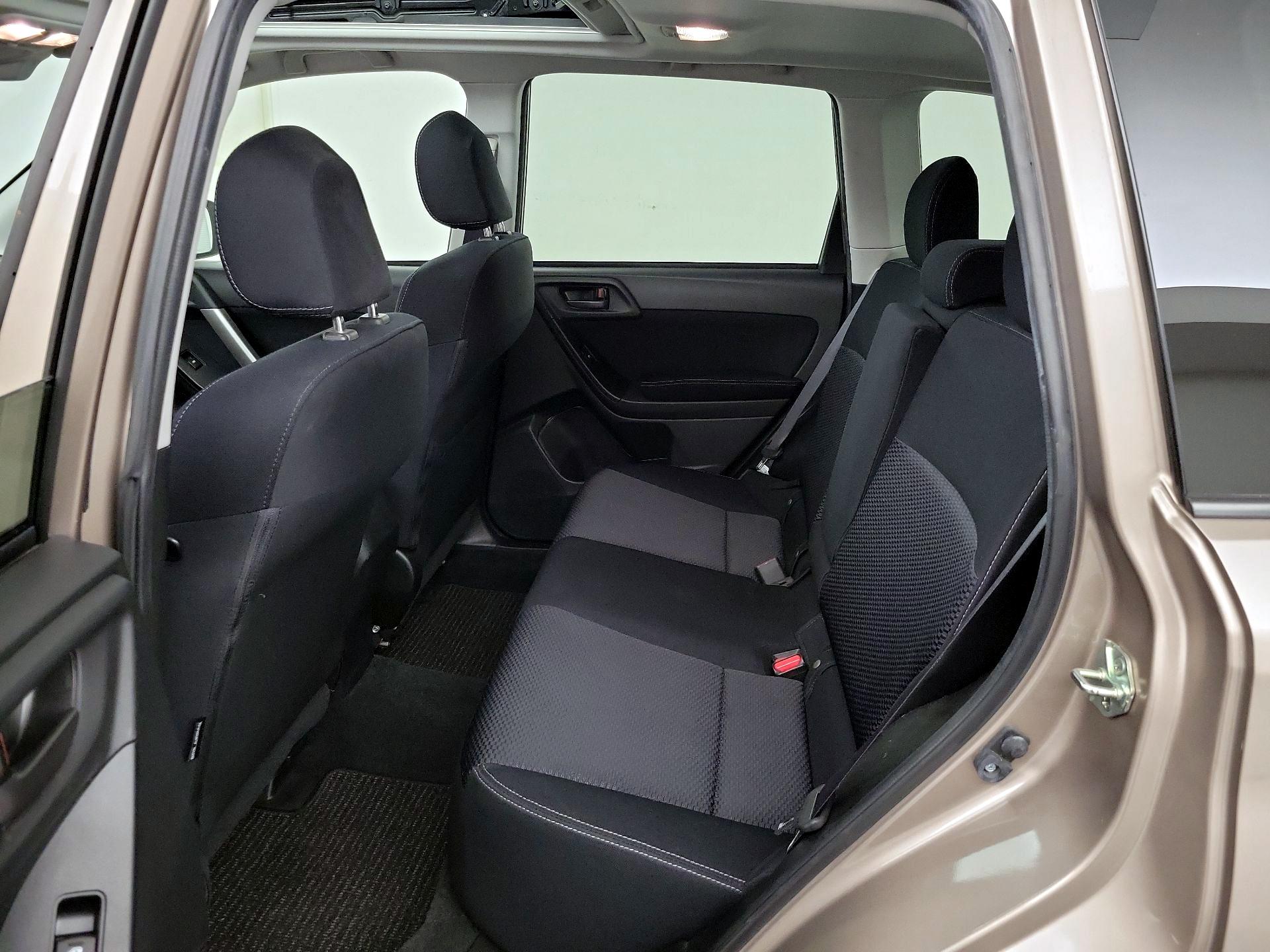 Thumbnail: 2015 Subaru Forester - 19