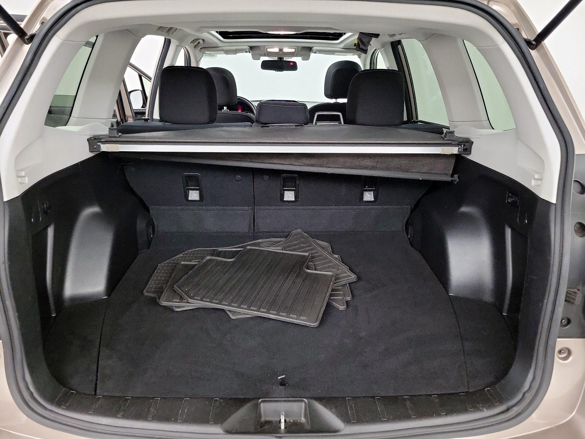 Thumbnail: 2015 Subaru Forester - 20
