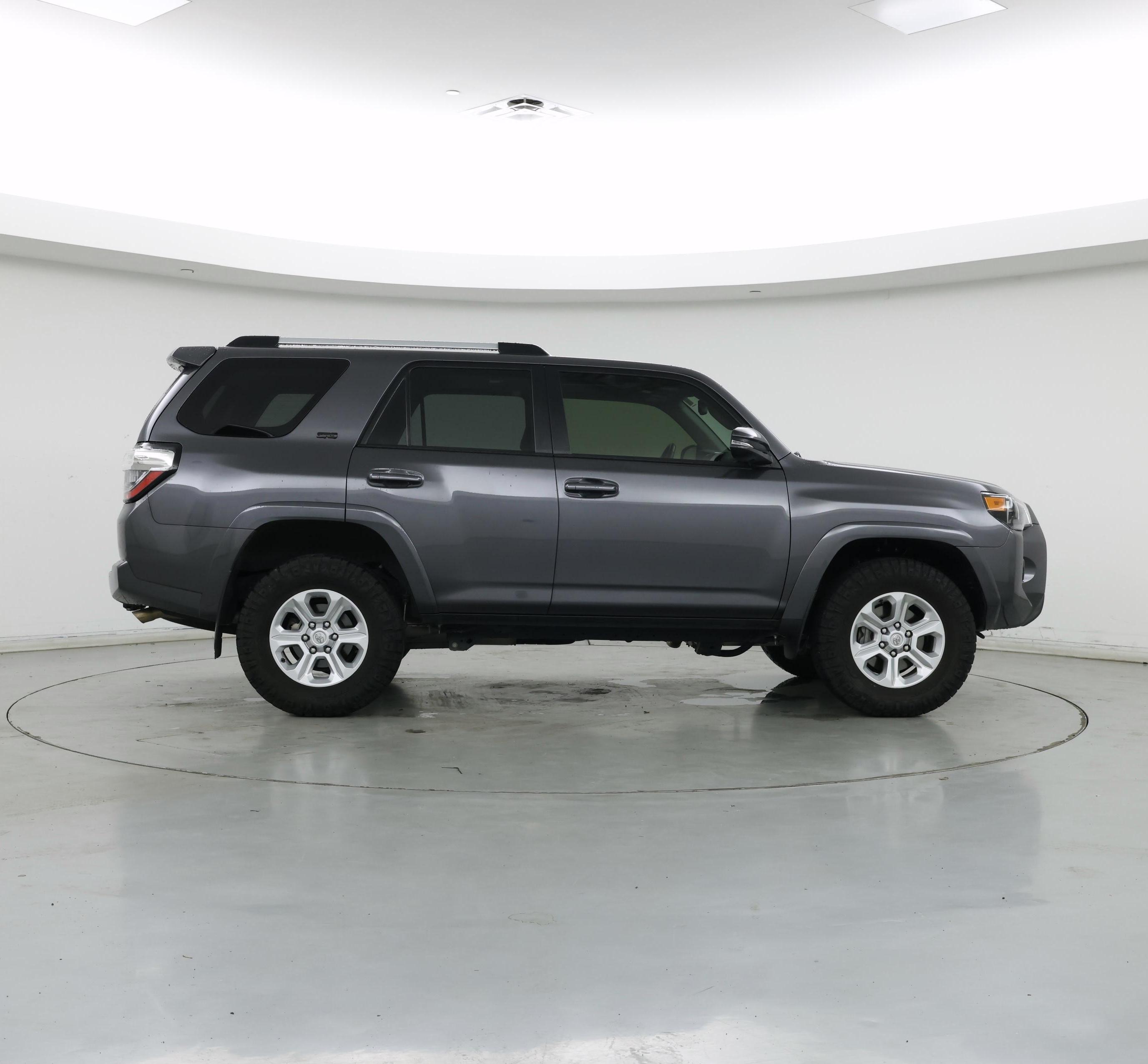 Thumbnail: 2023 Toyota 4Runner - 7