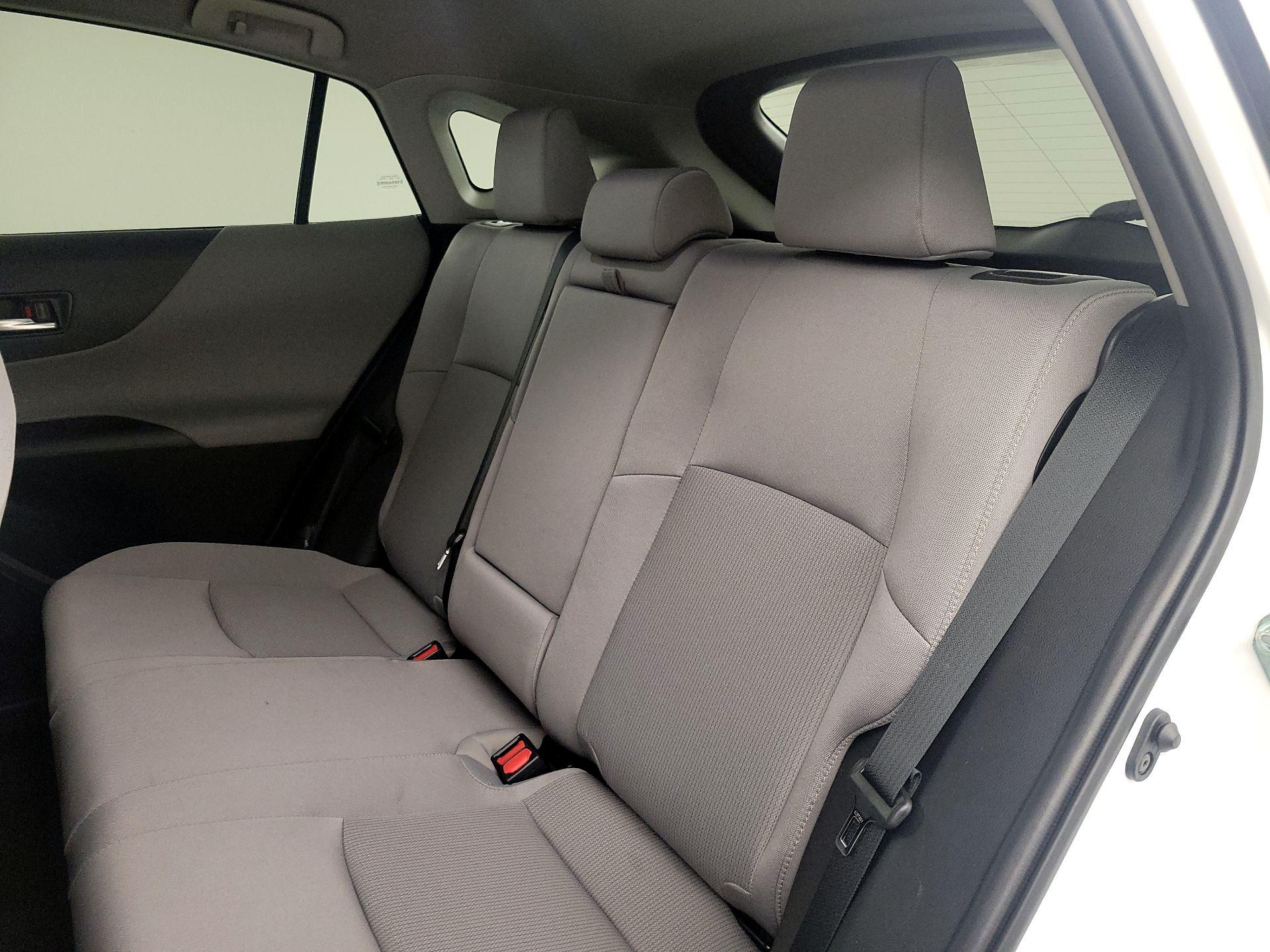 Thumbnail: 2023 Toyota Venza - 20