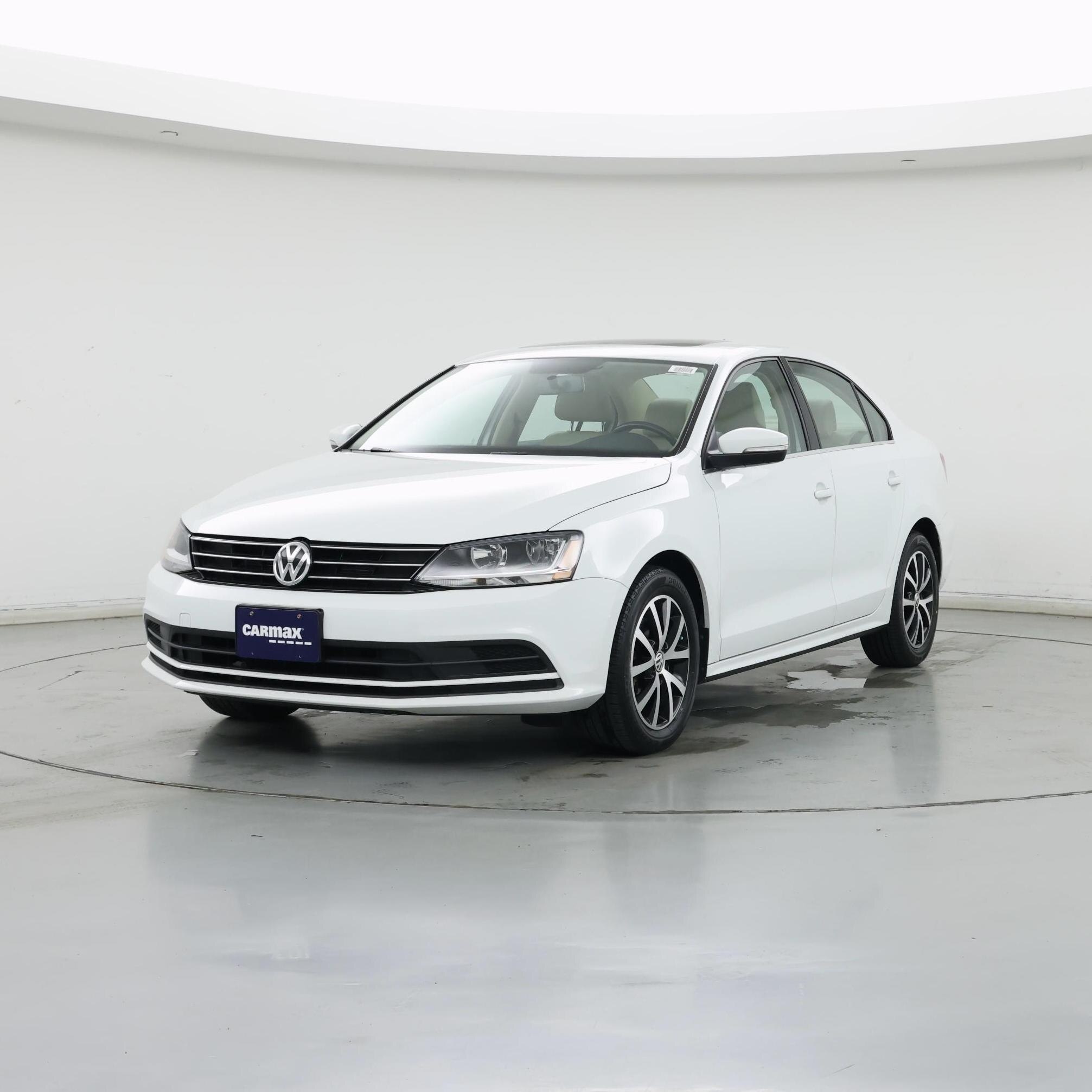 Thumbnail: 2017 Volkswagen Jetta - 4