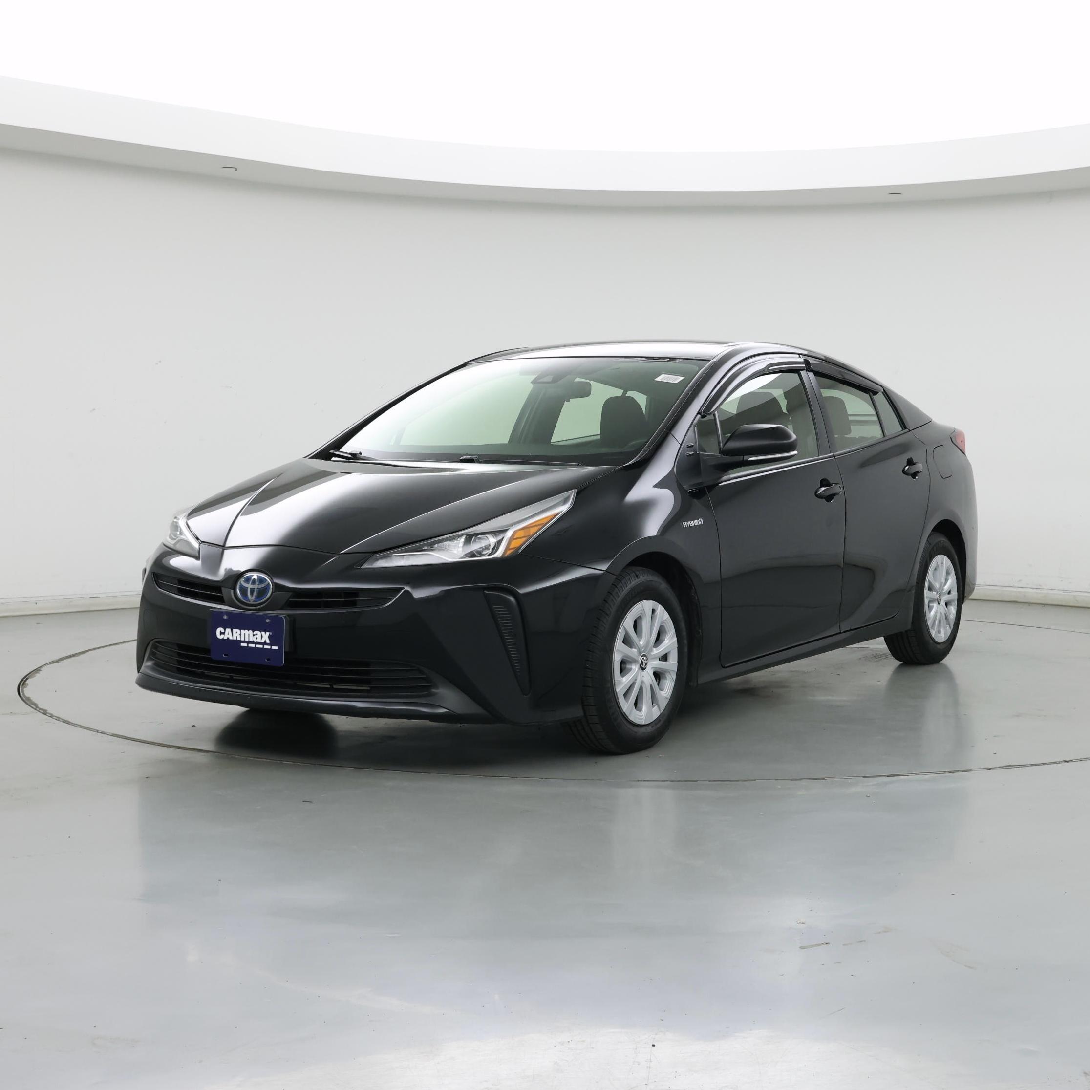 Thumbnail: 2021 Toyota Prius - 4