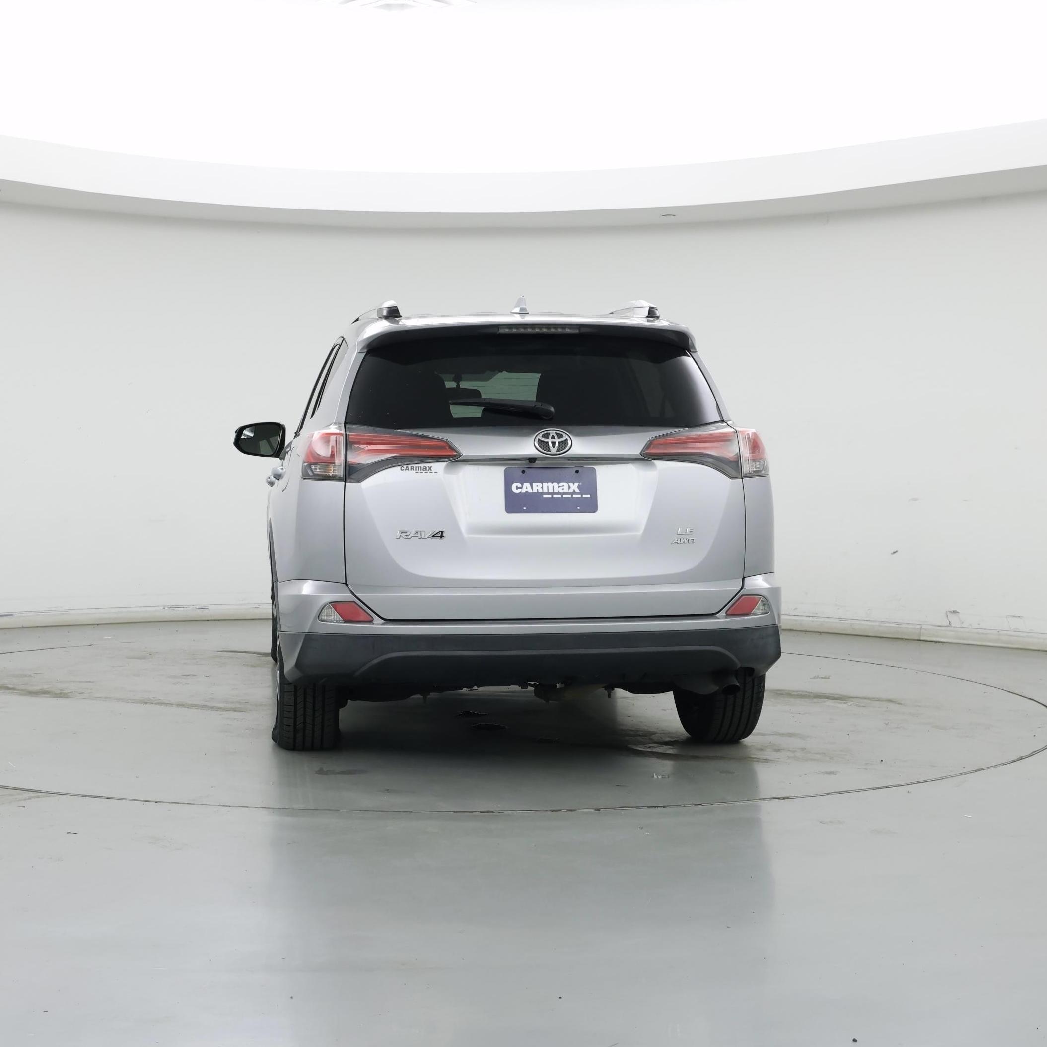 Thumbnail: 2016 Toyota RAV4 - 6