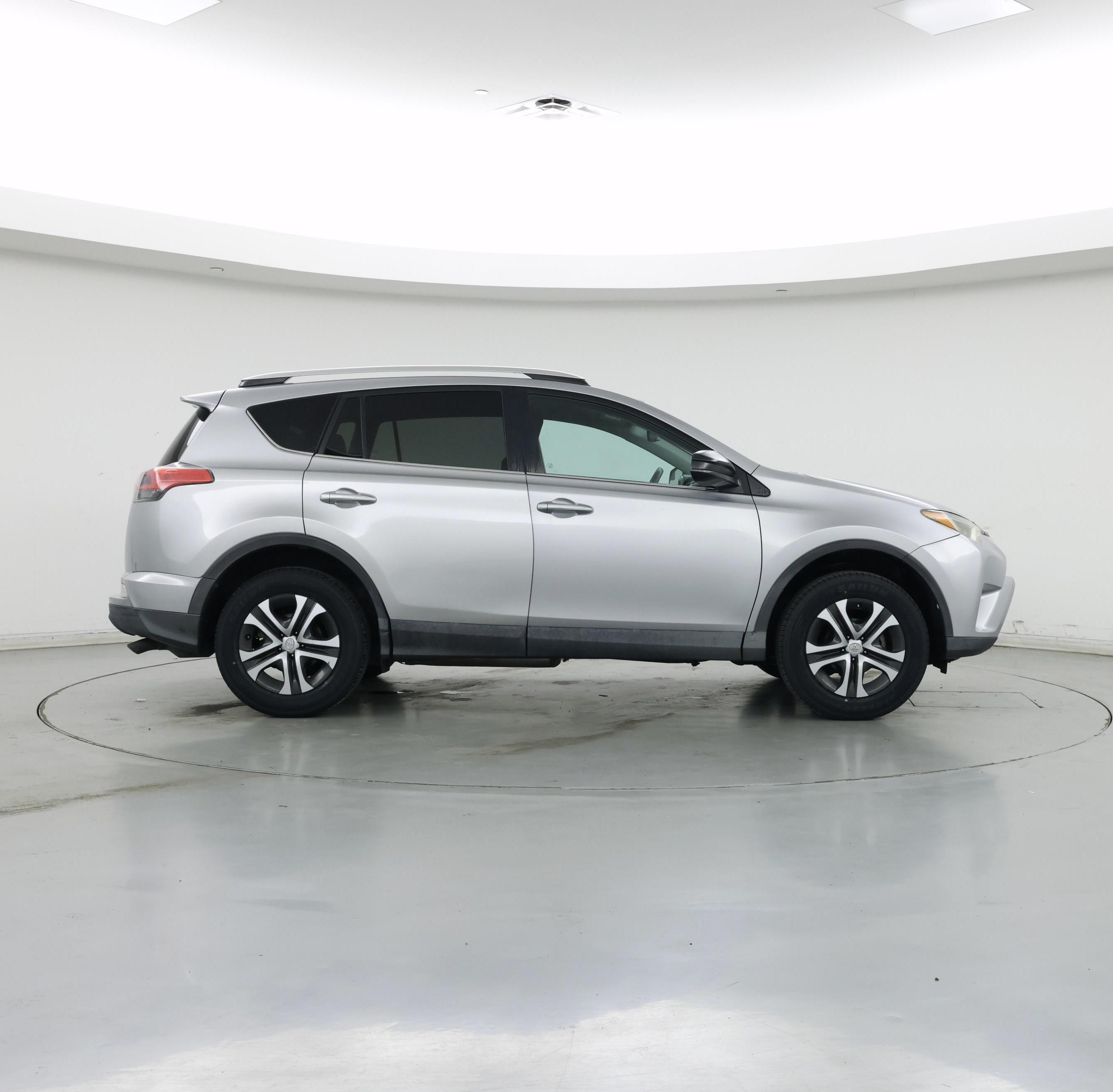 Thumbnail: 2016 Toyota RAV4 - 7