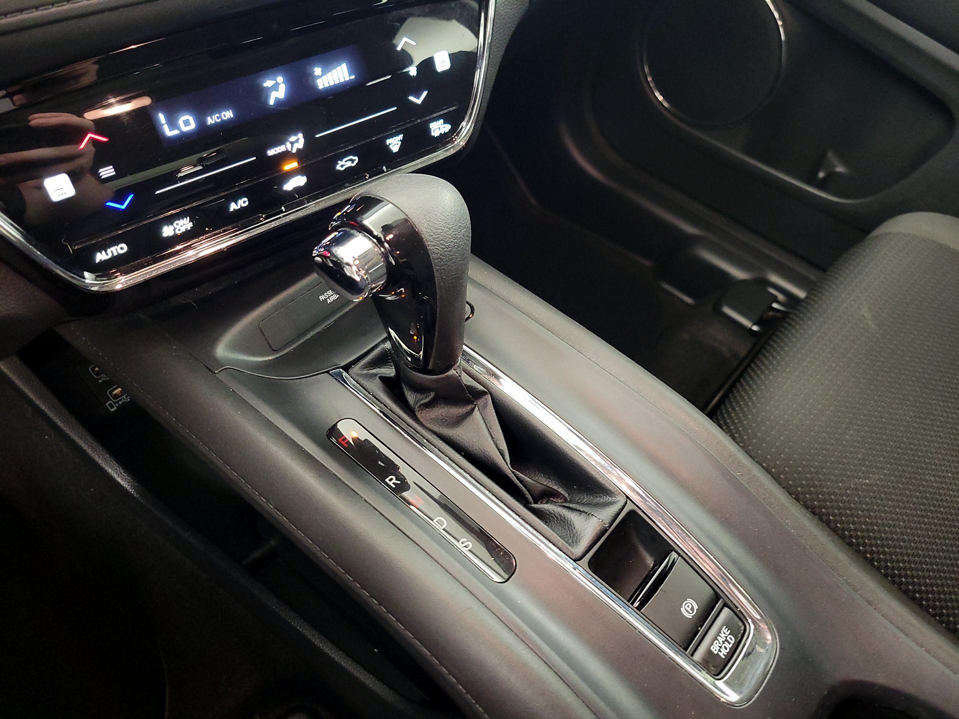 Thumbnail: 2022 Honda HR-V - 17