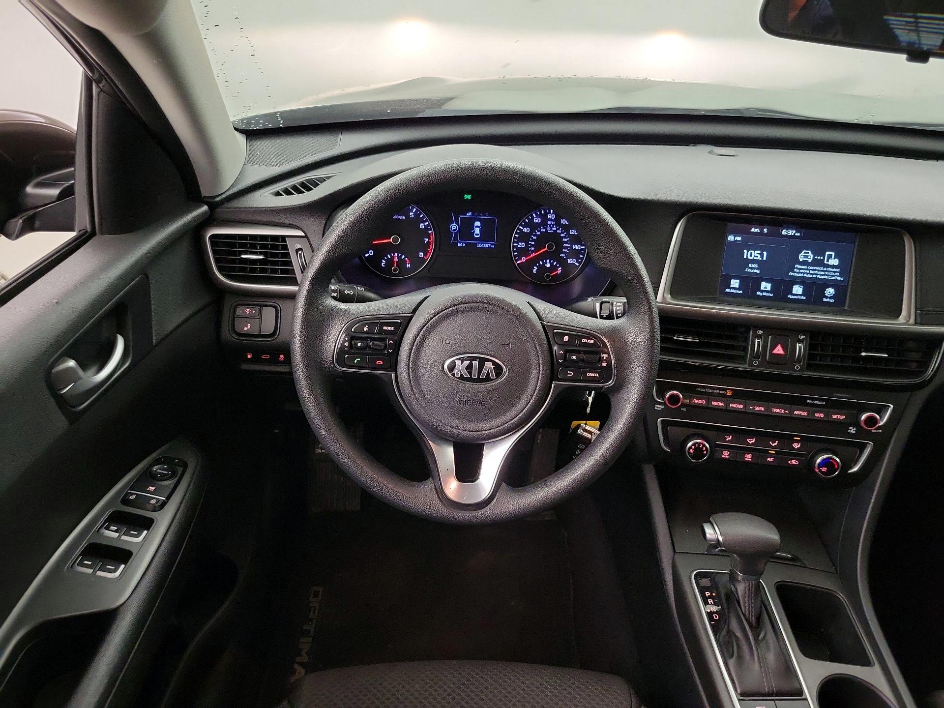 Thumbnail: 2018 Kia Optima - 10