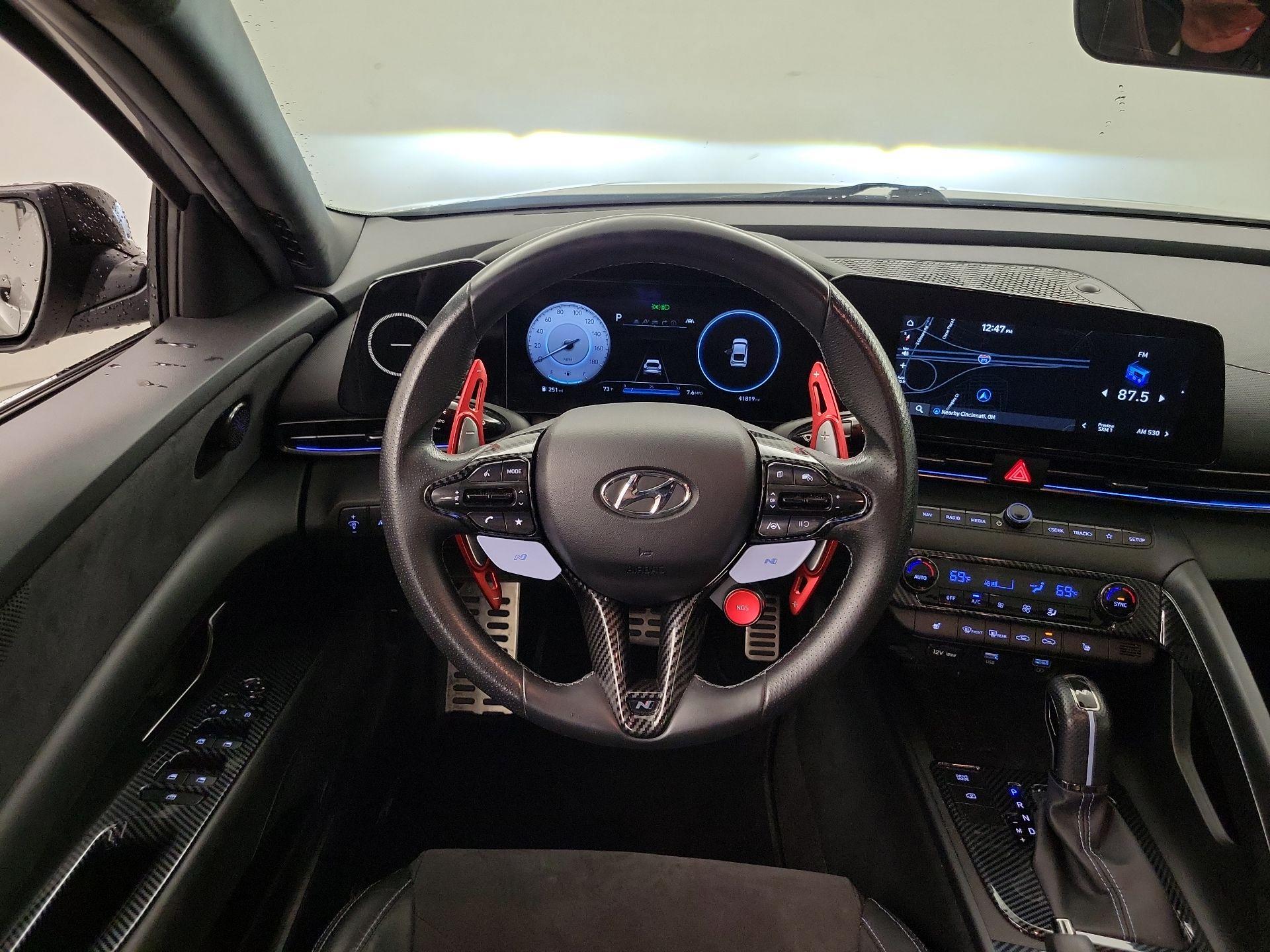 Thumbnail: 2022 Hyundai Elantra - 10