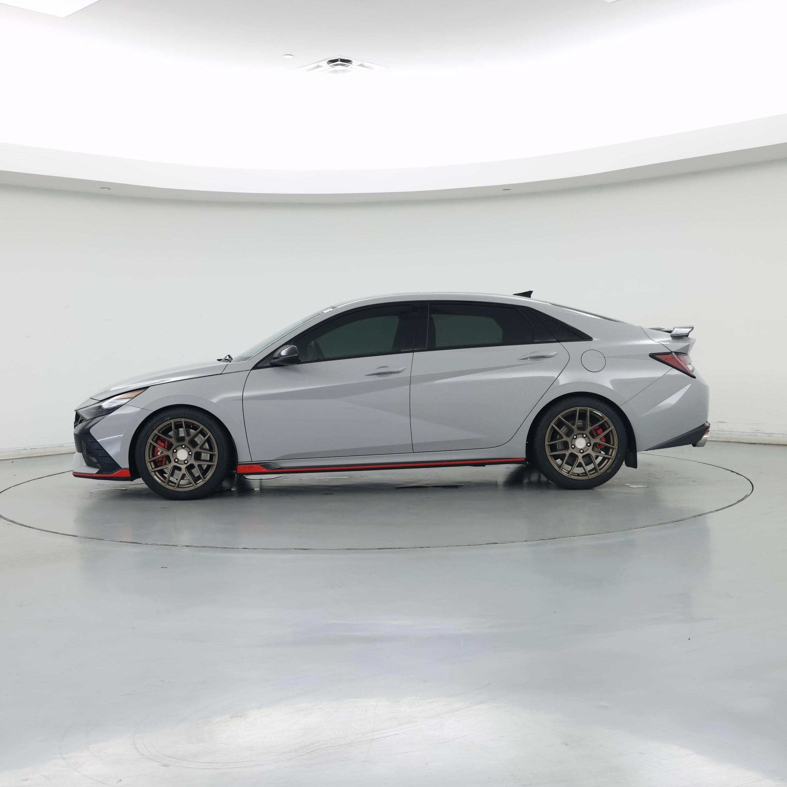 Thumbnail: 2022 Hyundai Elantra - 3