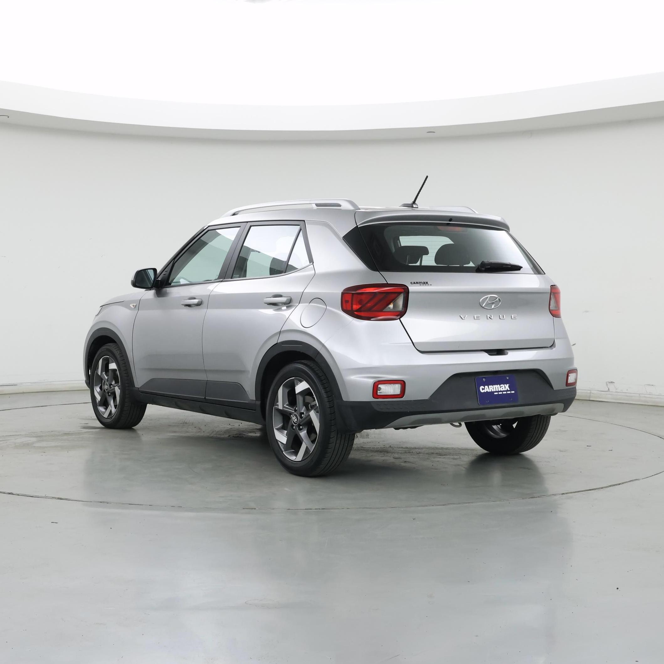 Thumbnail: 2023 Hyundai Venue - 2