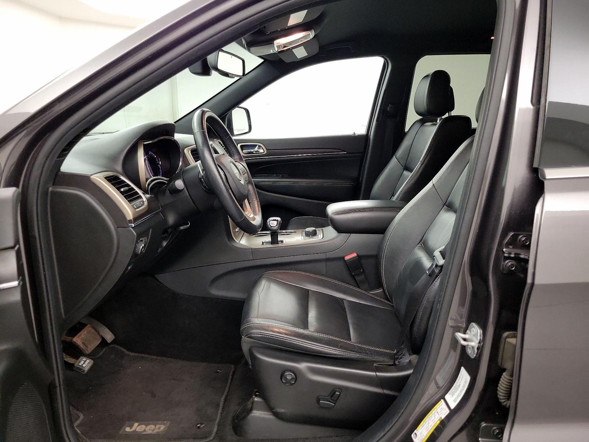 Thumbnail: 2014 Jeep Grand Cherokee - 9