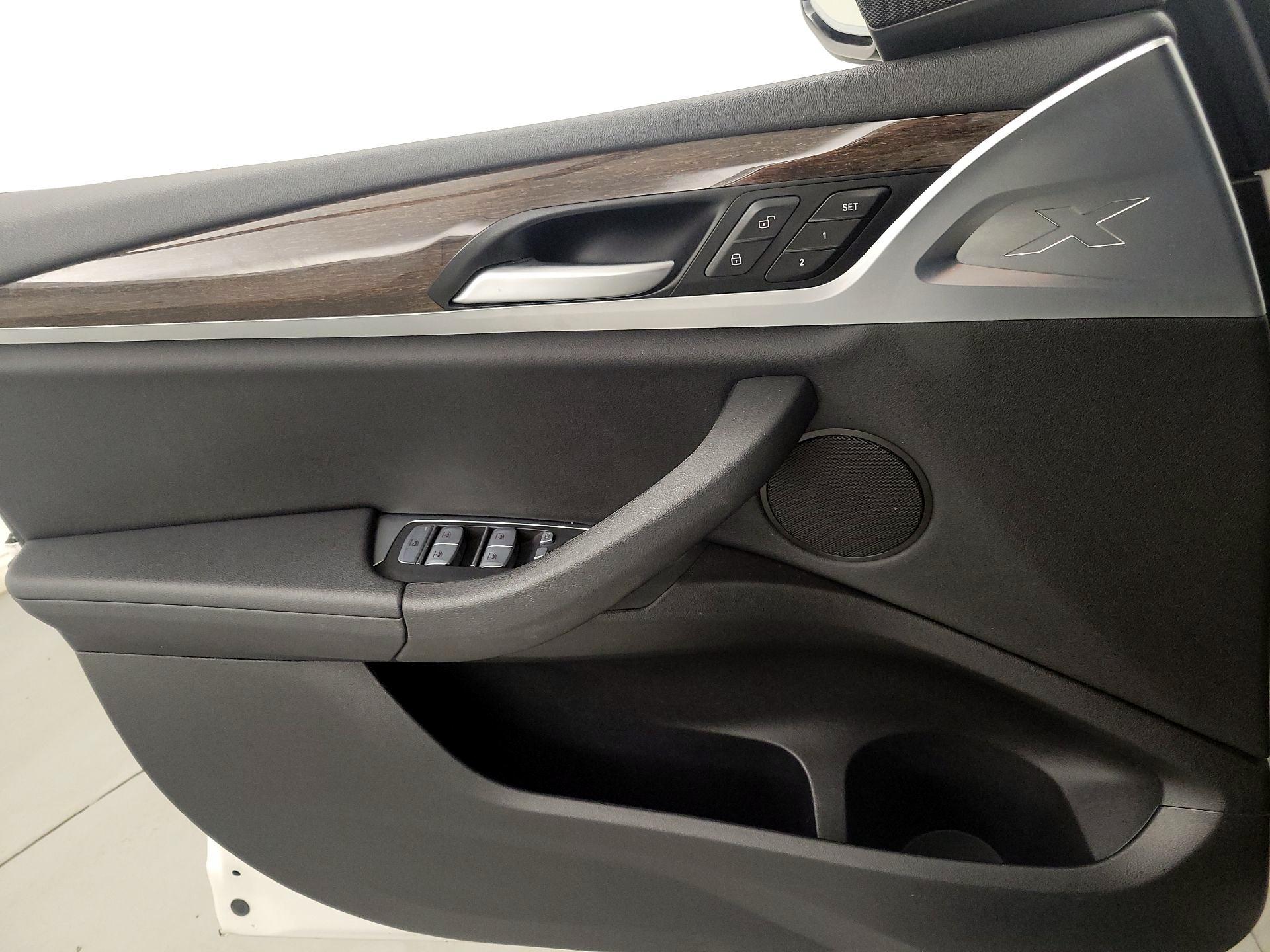 Thumbnail: 2021 BMW X3 - 12