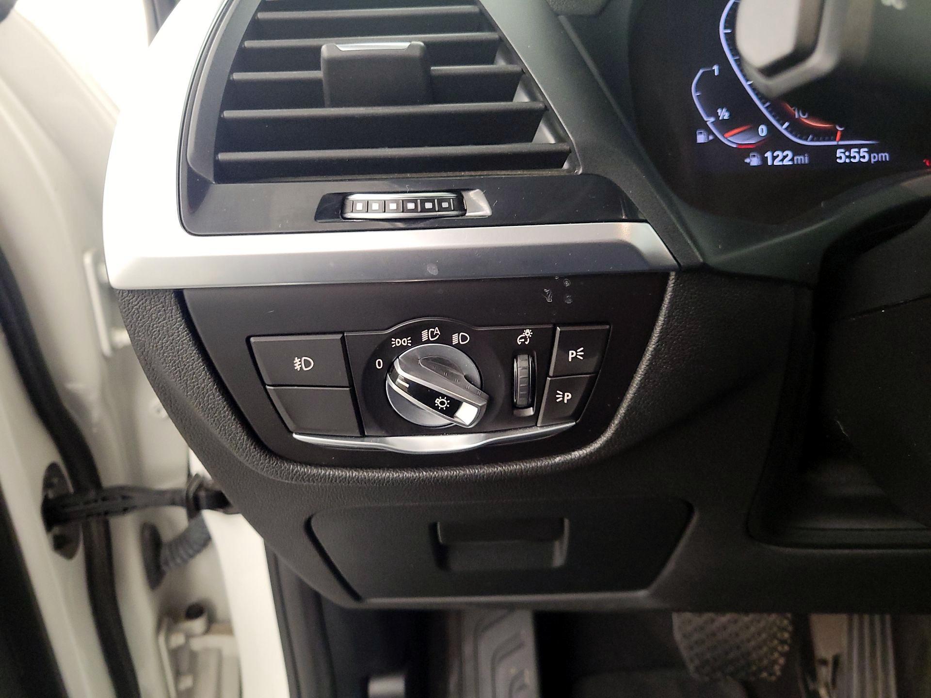 Thumbnail: 2021 BMW X3 - 13