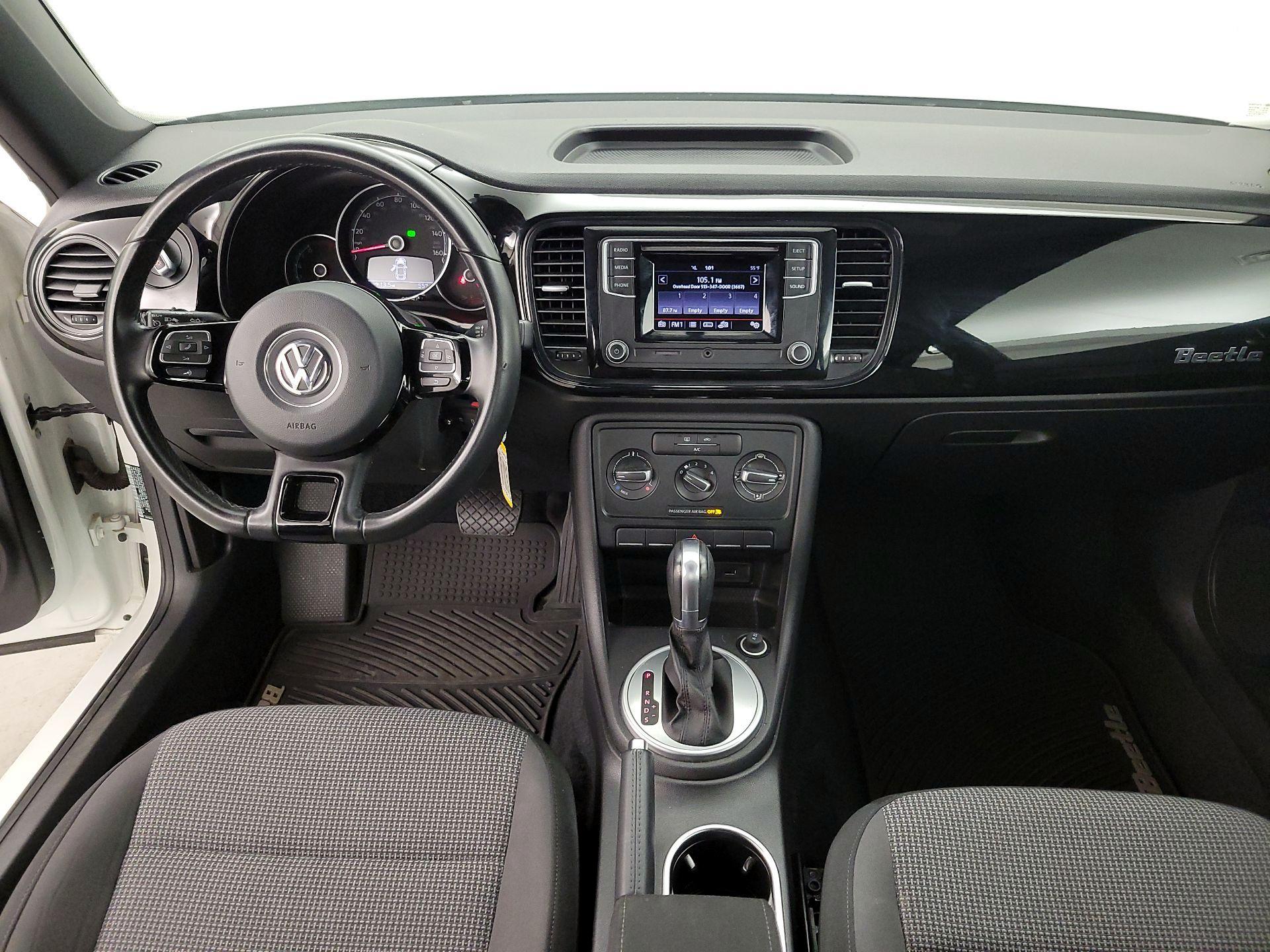 Thumbnail: 2018 Volkswagen Beetle - 9