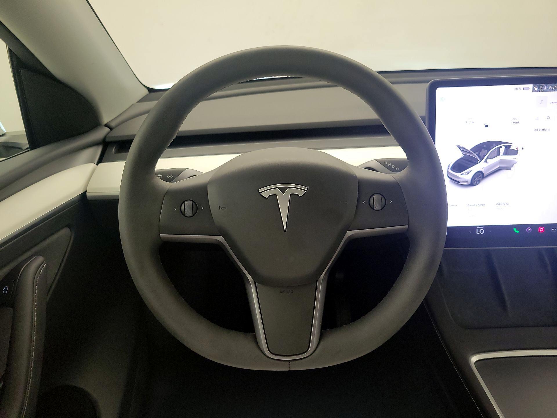 Thumbnail: 2024 Tesla Model Y - 10