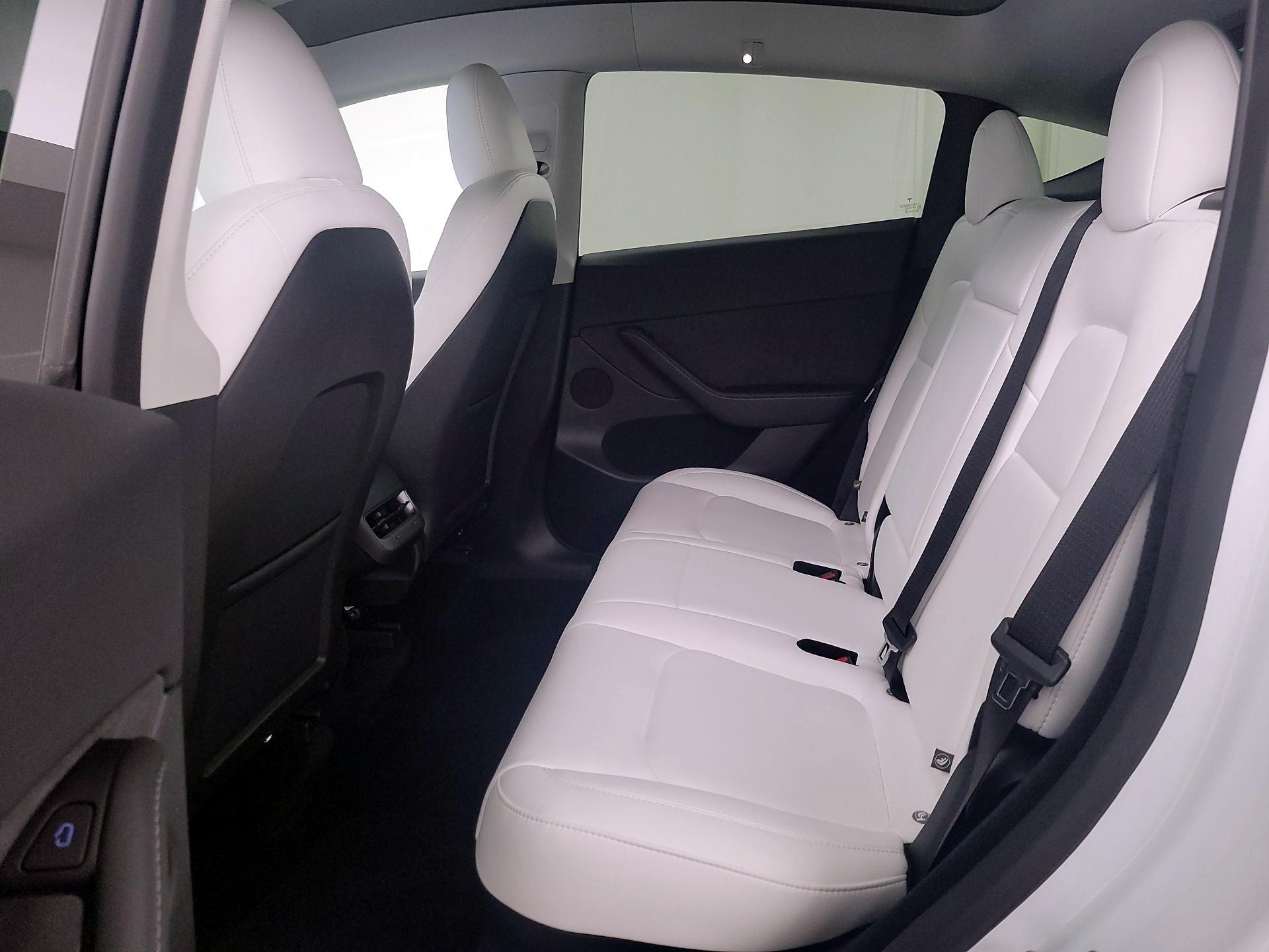 Thumbnail: 2024 Tesla Model Y - 19