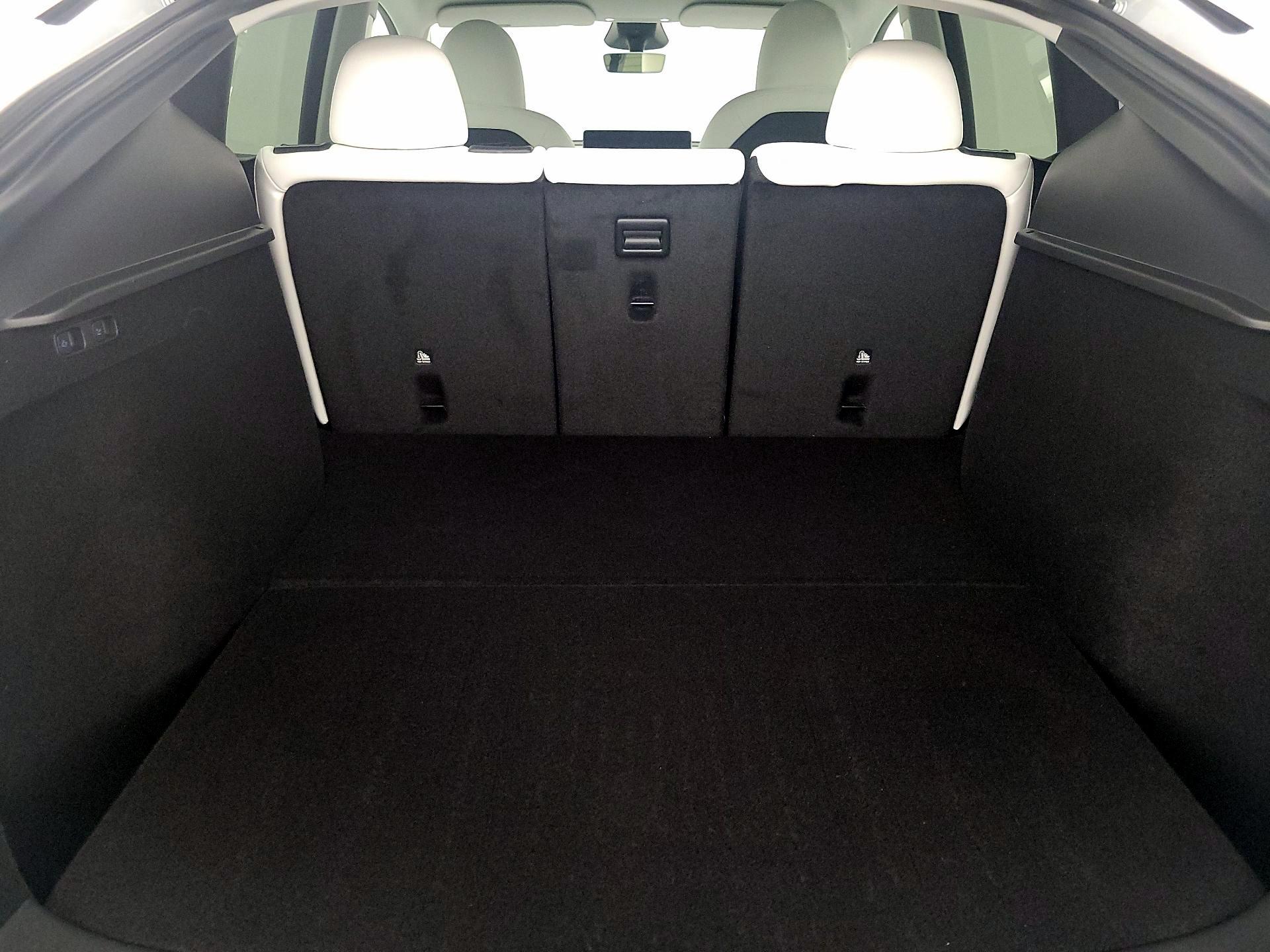 Thumbnail: 2024 Tesla Model Y - 20