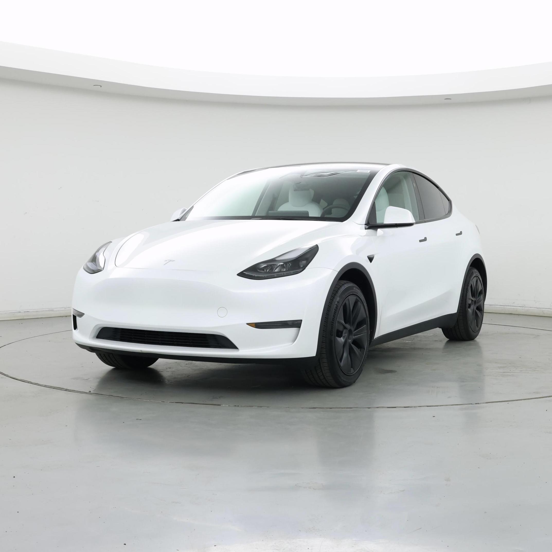 Thumbnail: 2024 Tesla Model Y - 4