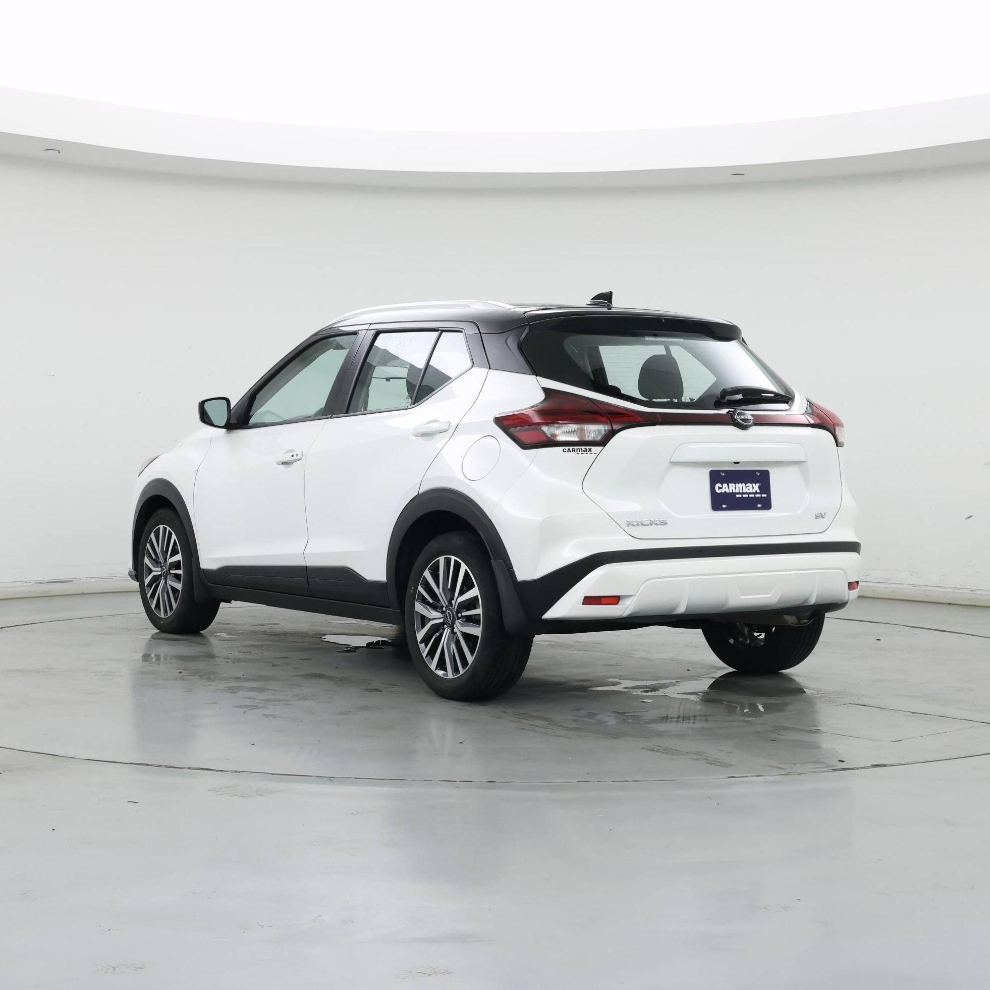 Thumbnail: 2024 Nissan Kicks - 2