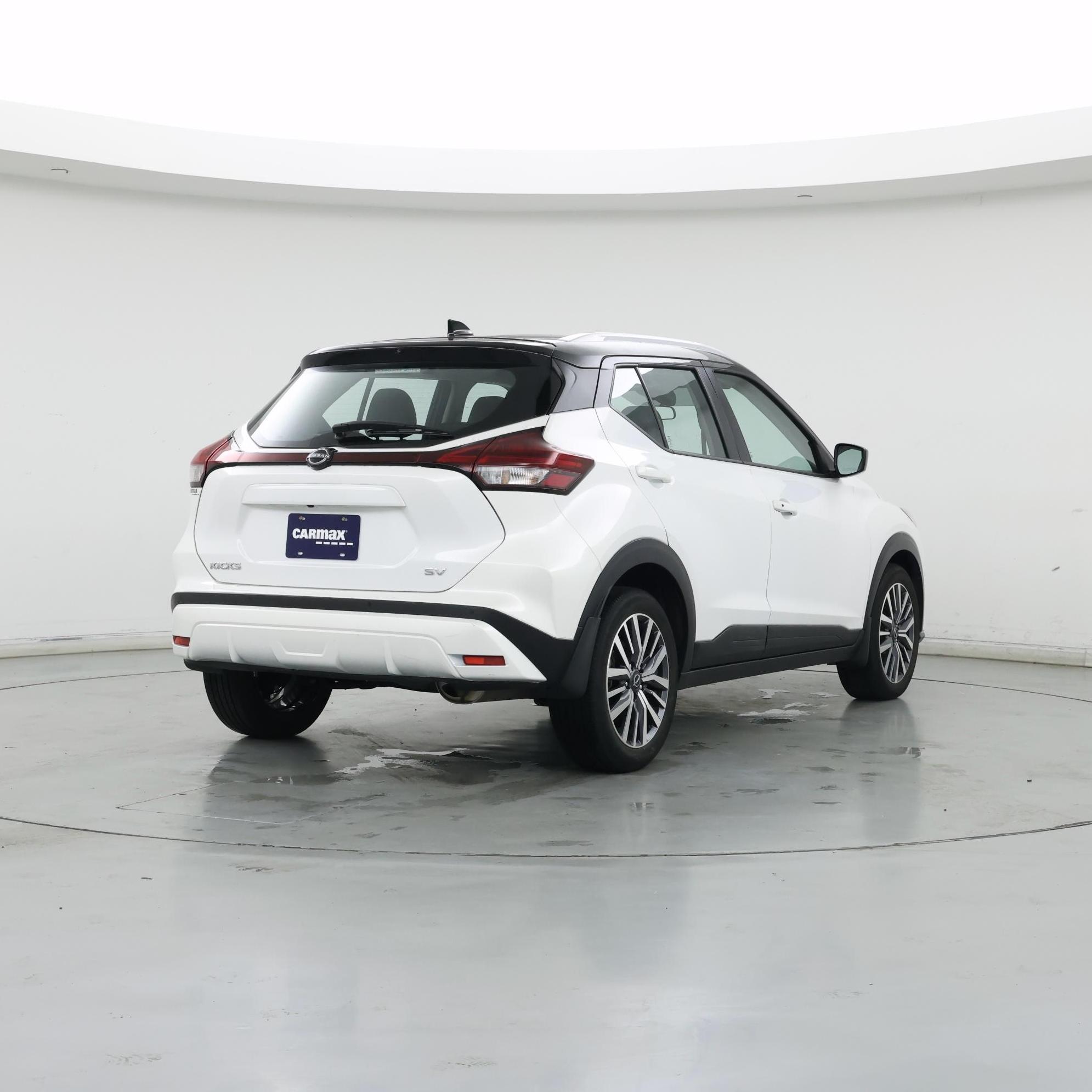 Thumbnail: 2024 Nissan Kicks - 8