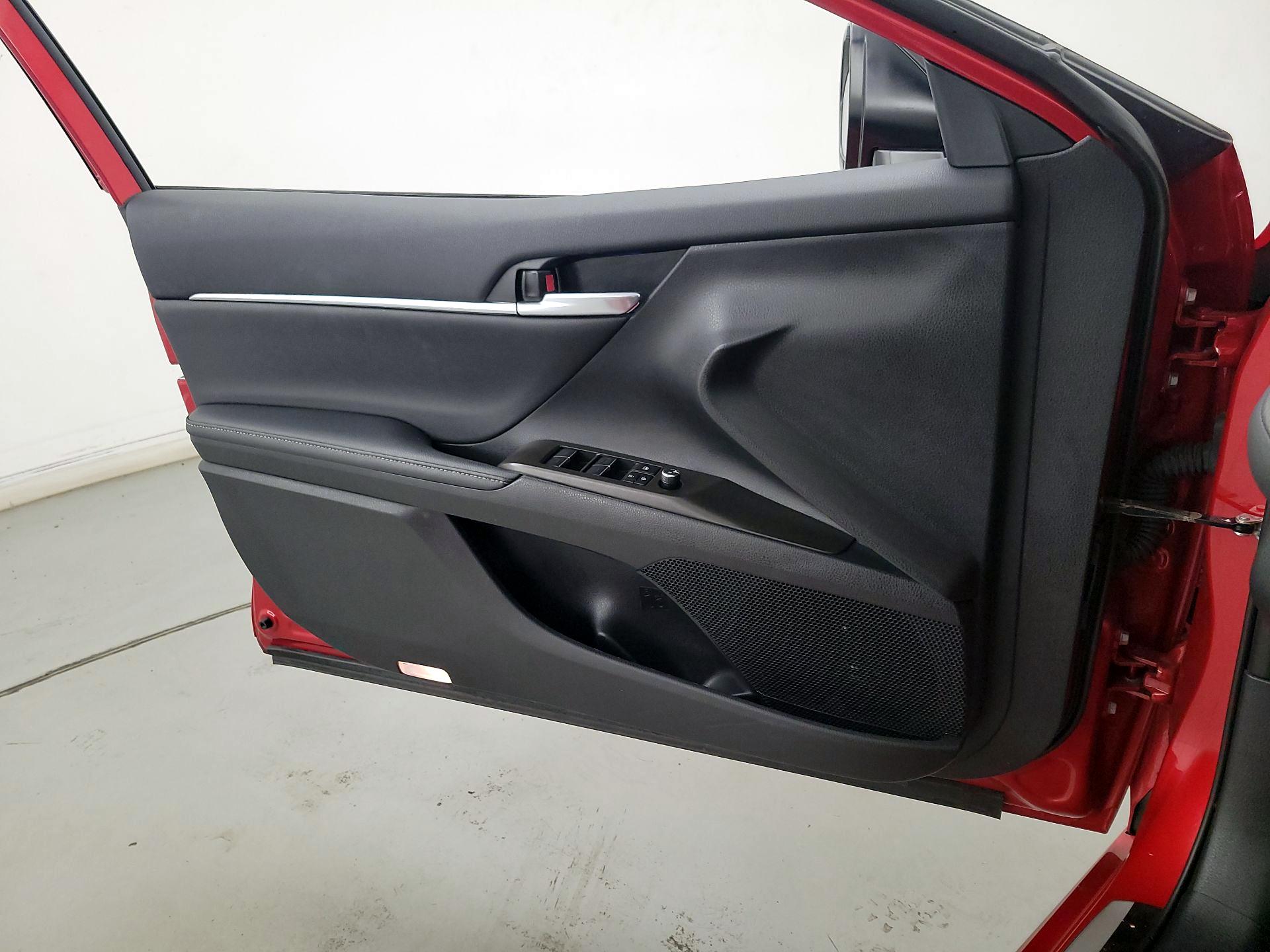 Thumbnail: 2024 Toyota Camry - 12