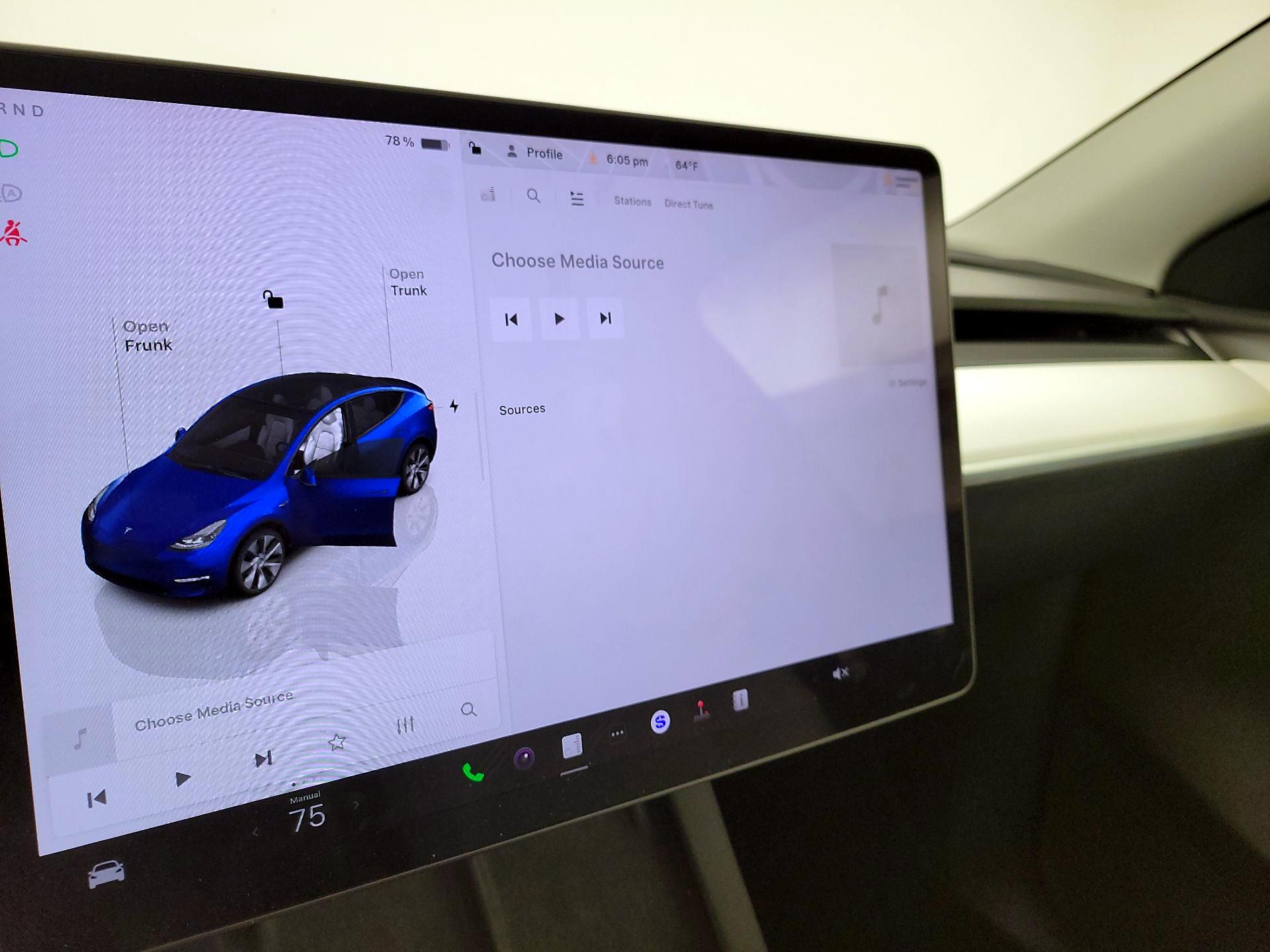 Thumbnail: 2023 Tesla Model Y - 15