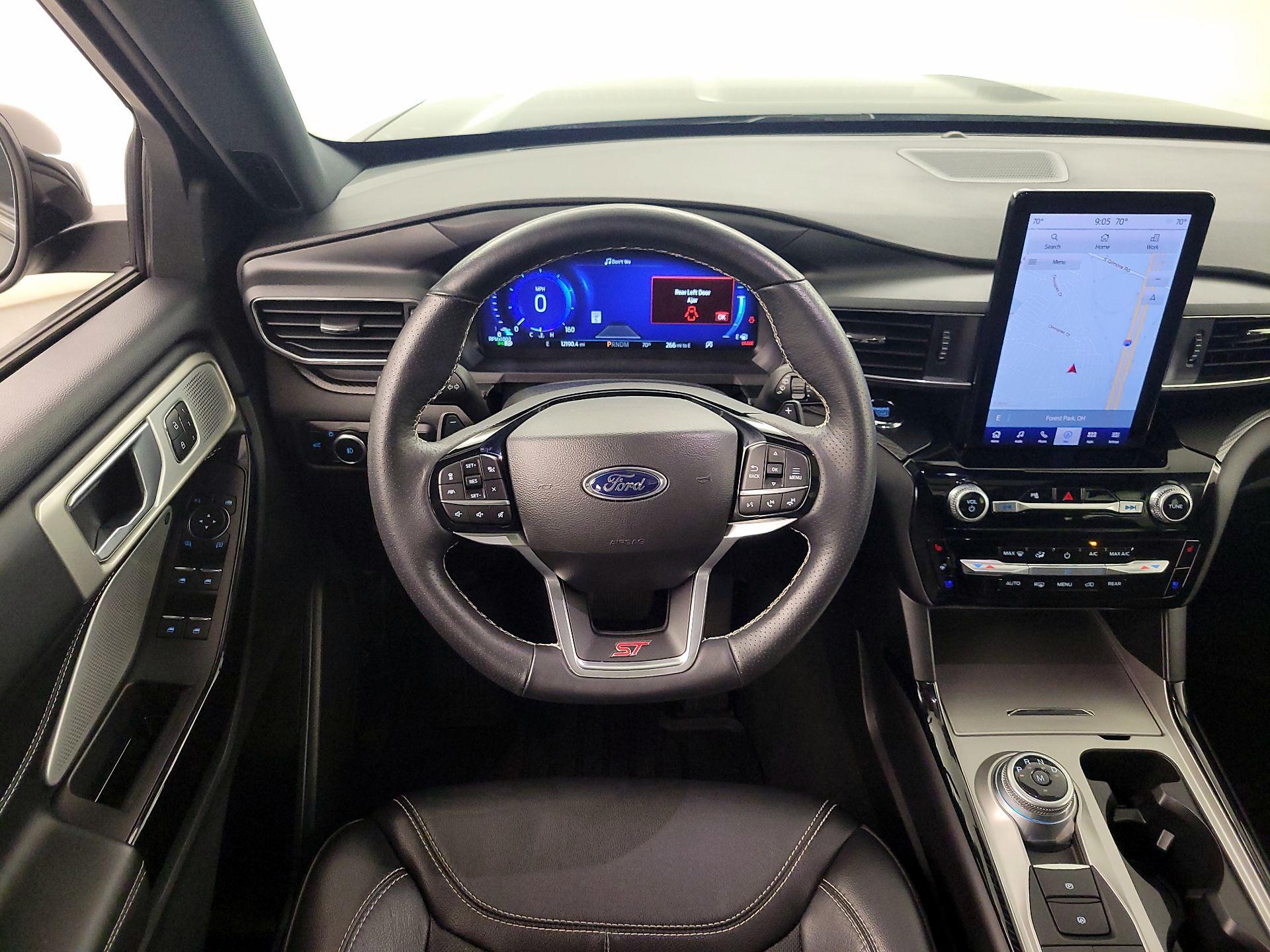 Thumbnail: 2023 Ford Explorer - 10