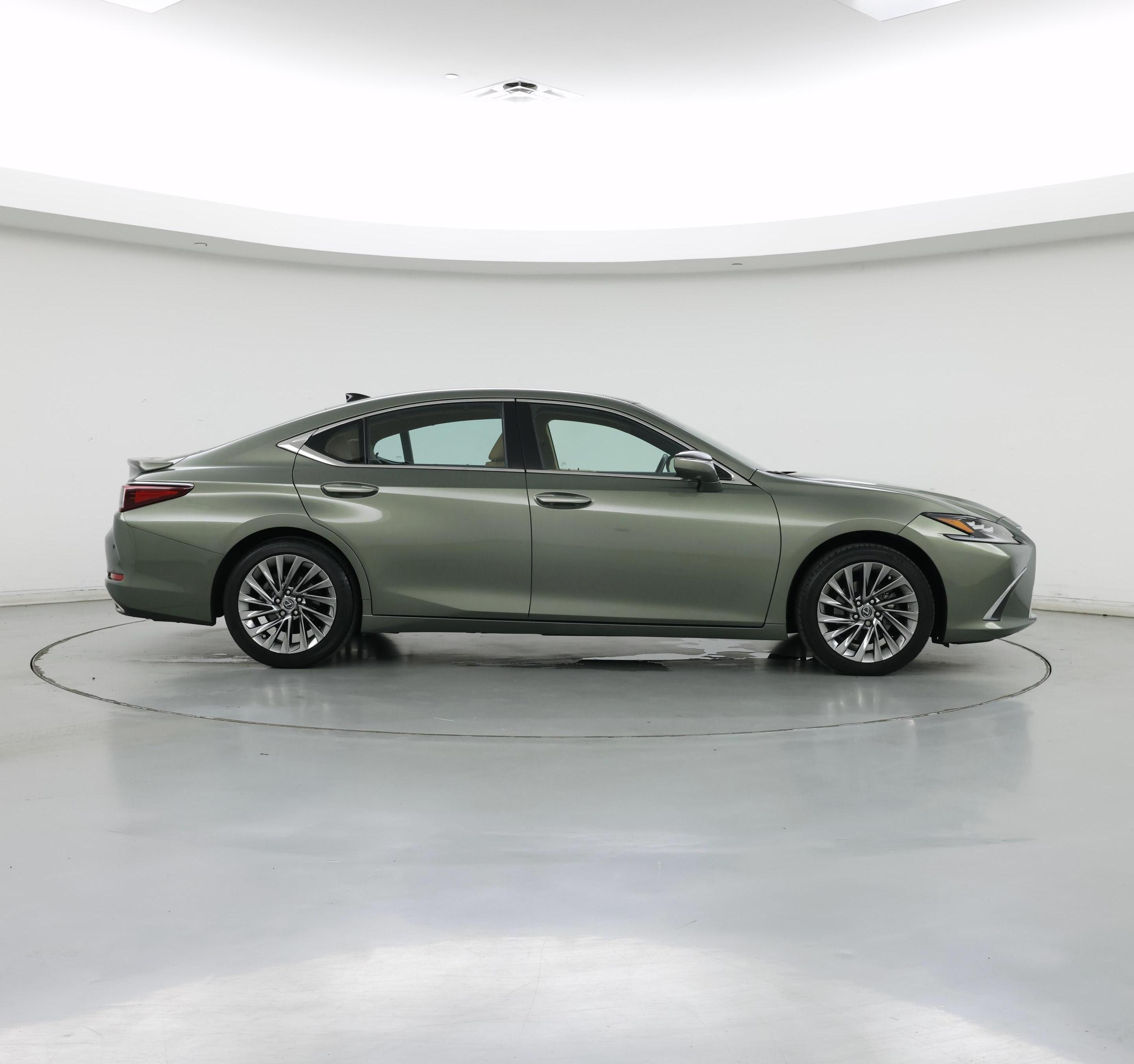 Thumbnail: 2024 Lexus ES - 7