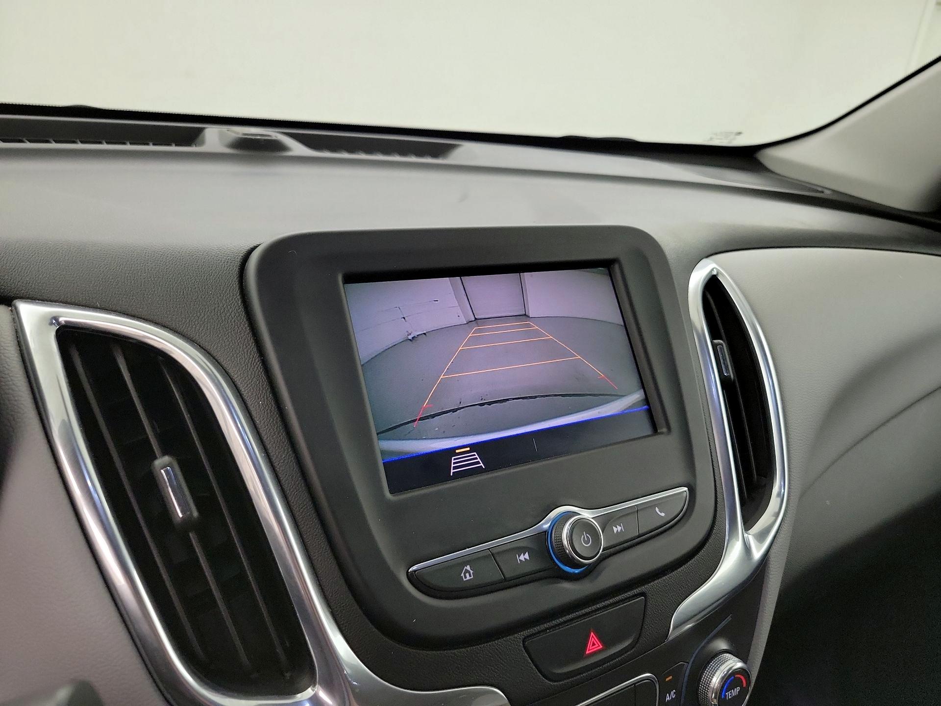 Thumbnail: 2021 Chevrolet Equinox - 14
