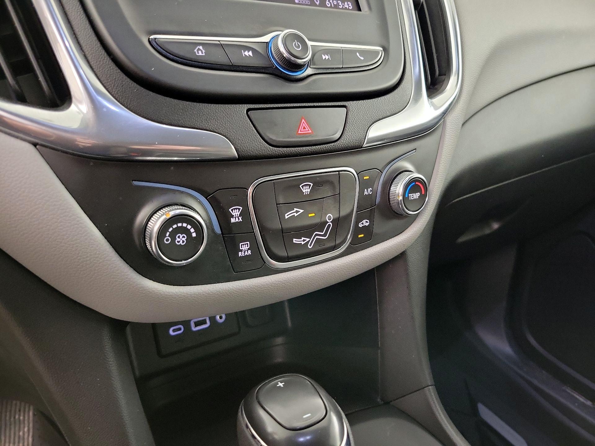 Thumbnail: 2021 Chevrolet Equinox - 16
