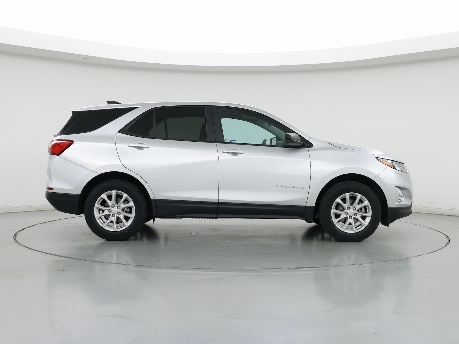 2021 Chevrolet Equinox LS - Photo 8