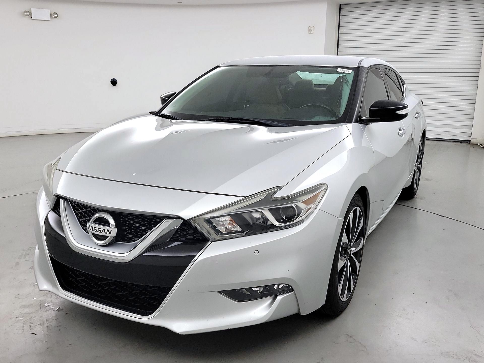 Thumbnail: 2016 Nissan Maxima - 3