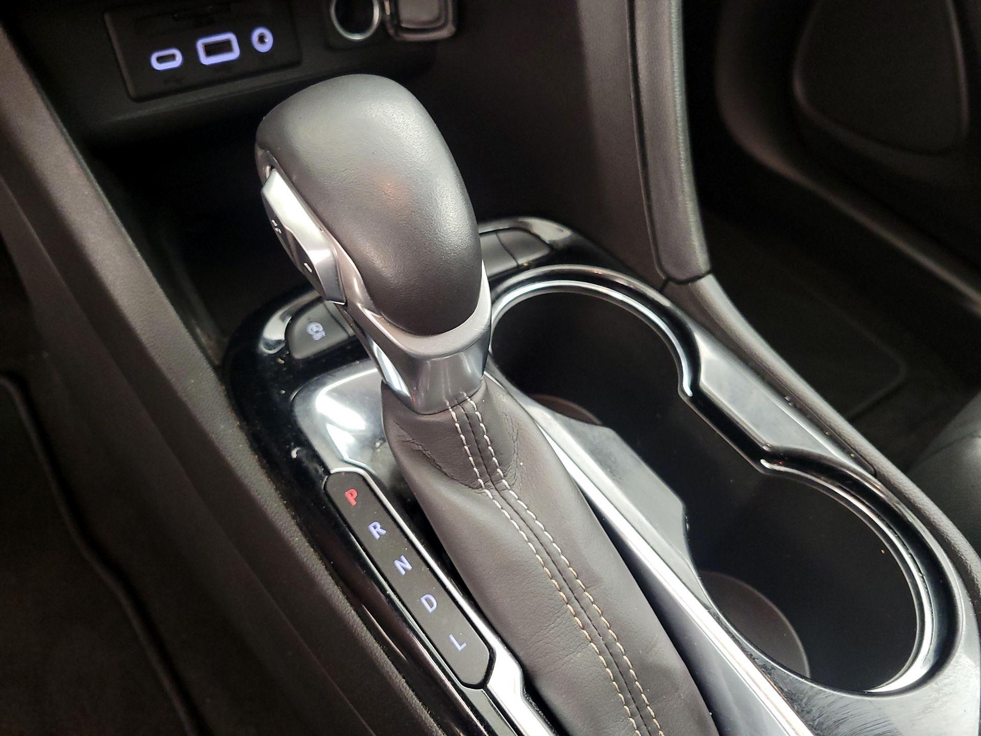 Thumbnail: 2020 Buick Encore GX - 18