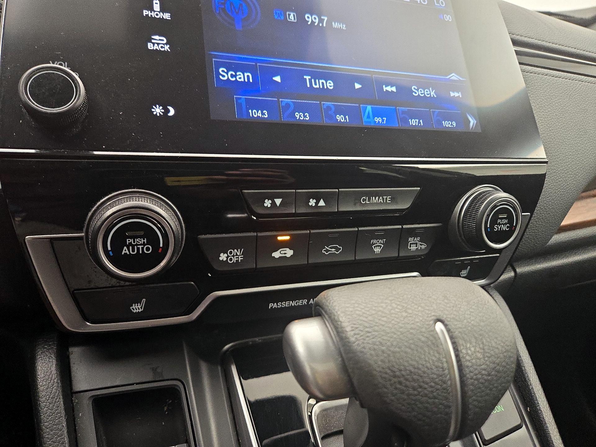 Thumbnail: 2018 Honda CR-V - 16
