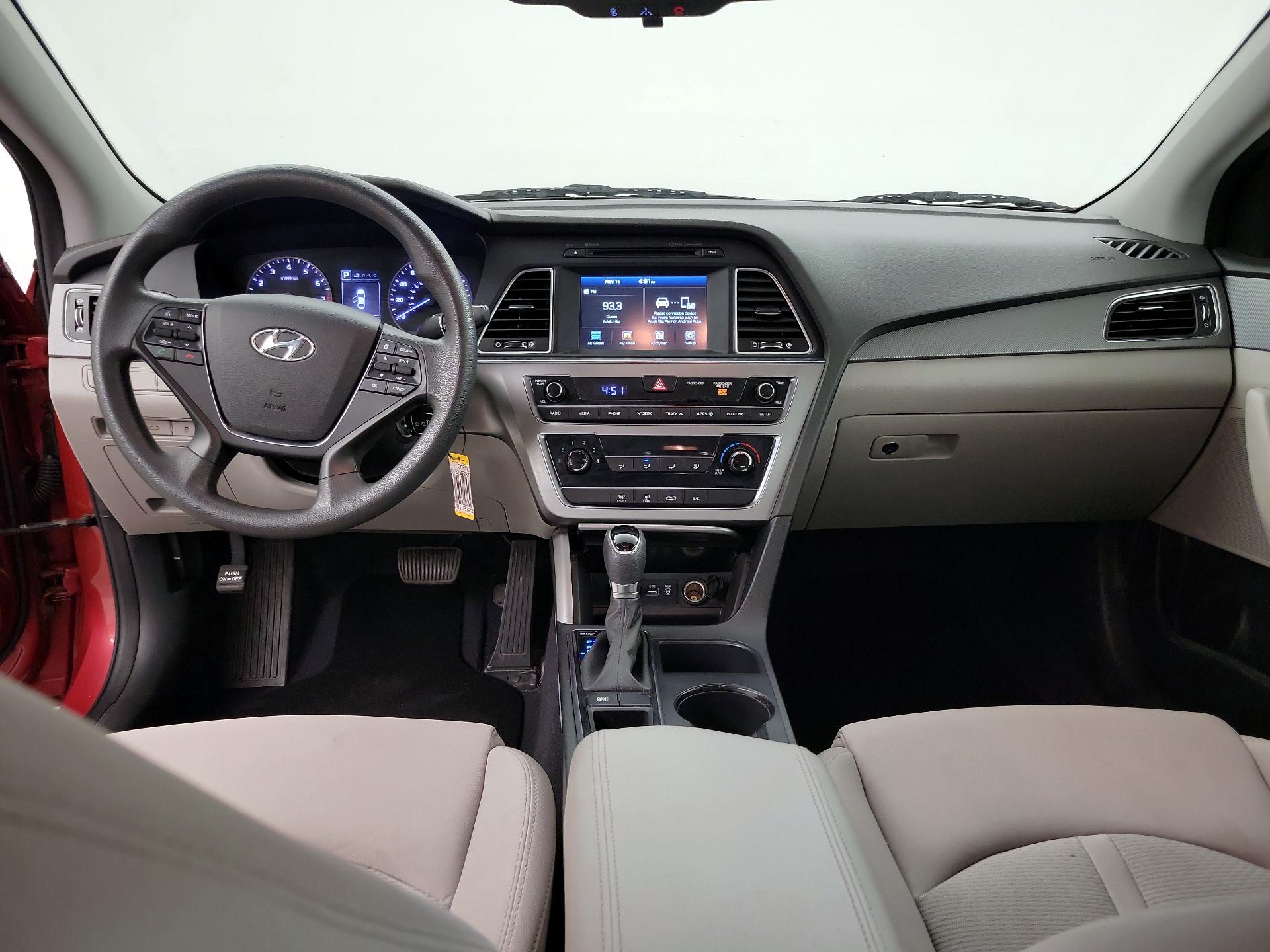 Thumbnail: 2017 Hyundai Sonata - 9