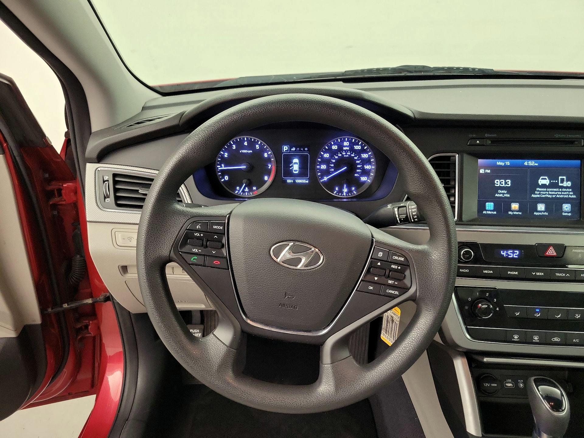 Thumbnail: 2017 Hyundai Sonata - 10