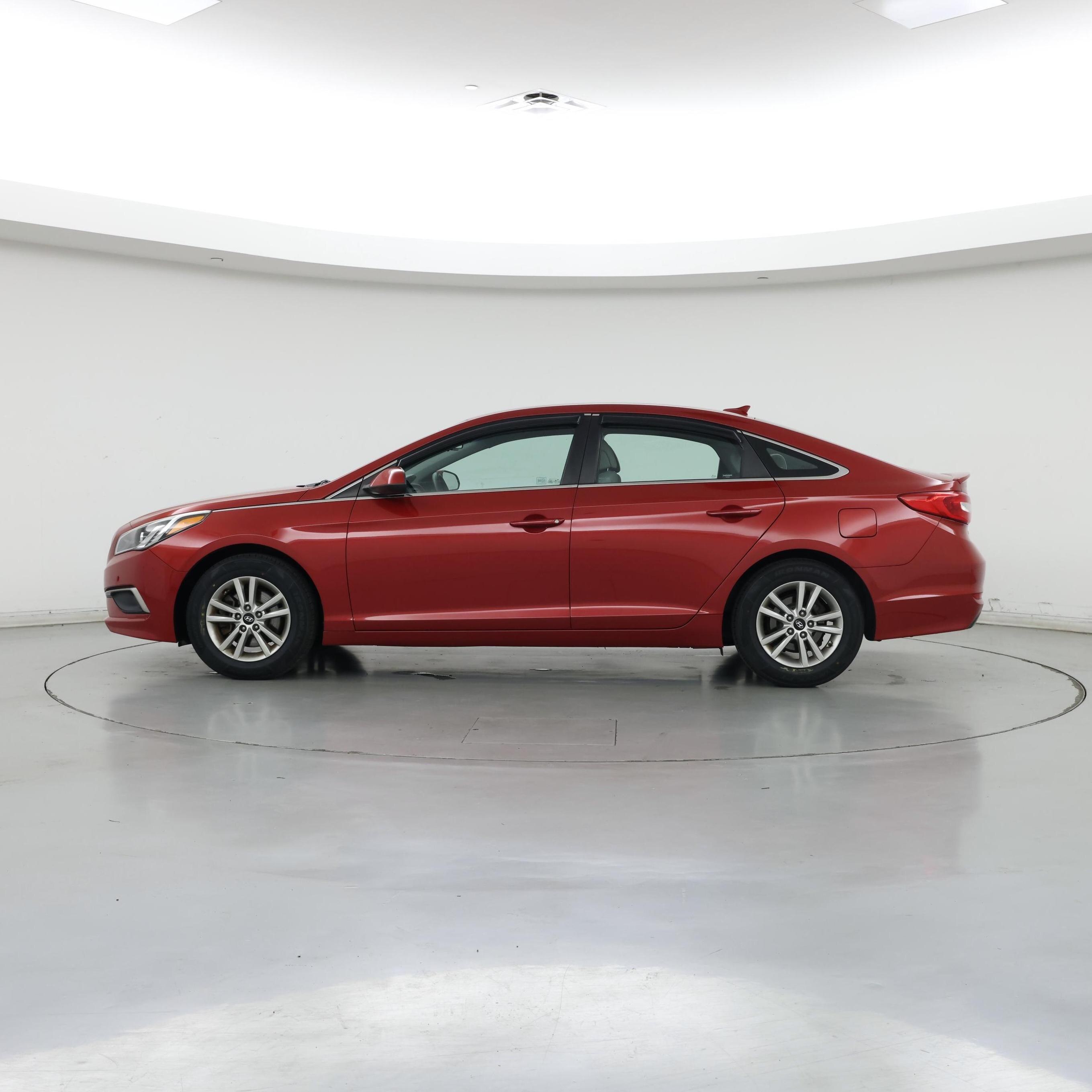 Thumbnail: 2017 Hyundai Sonata - 3